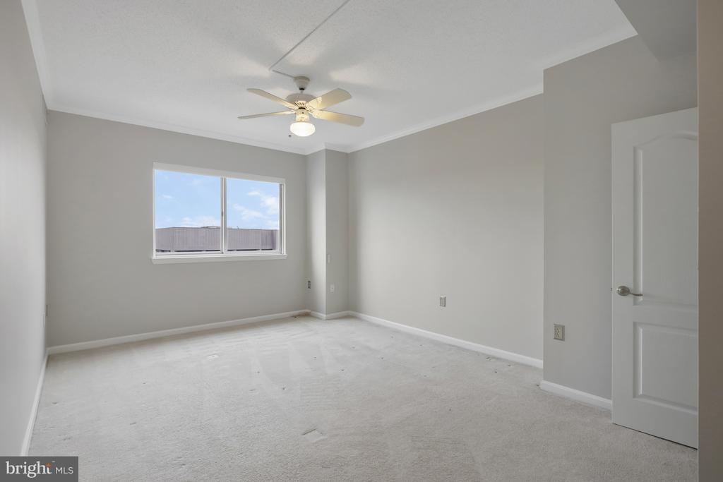 1211 S EADS STREET 1704