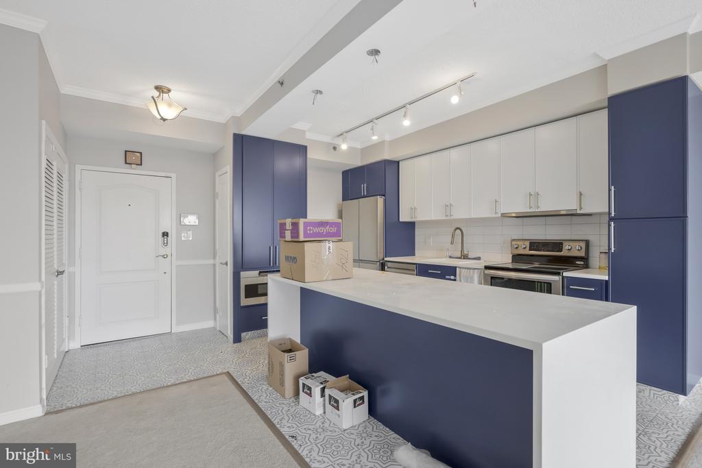 1211 S EADS STREET 1704