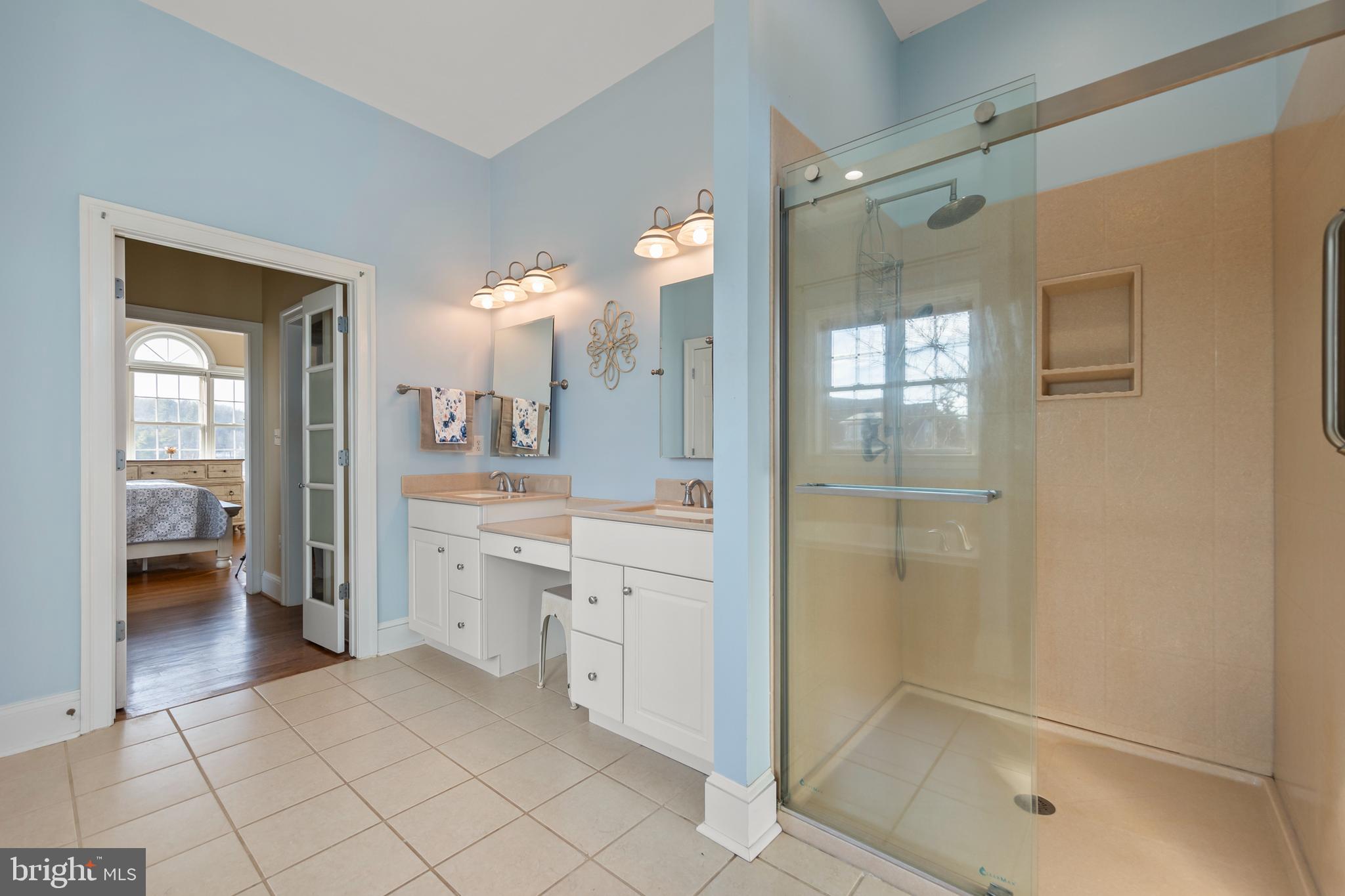 180 ISAAC DRIVE
