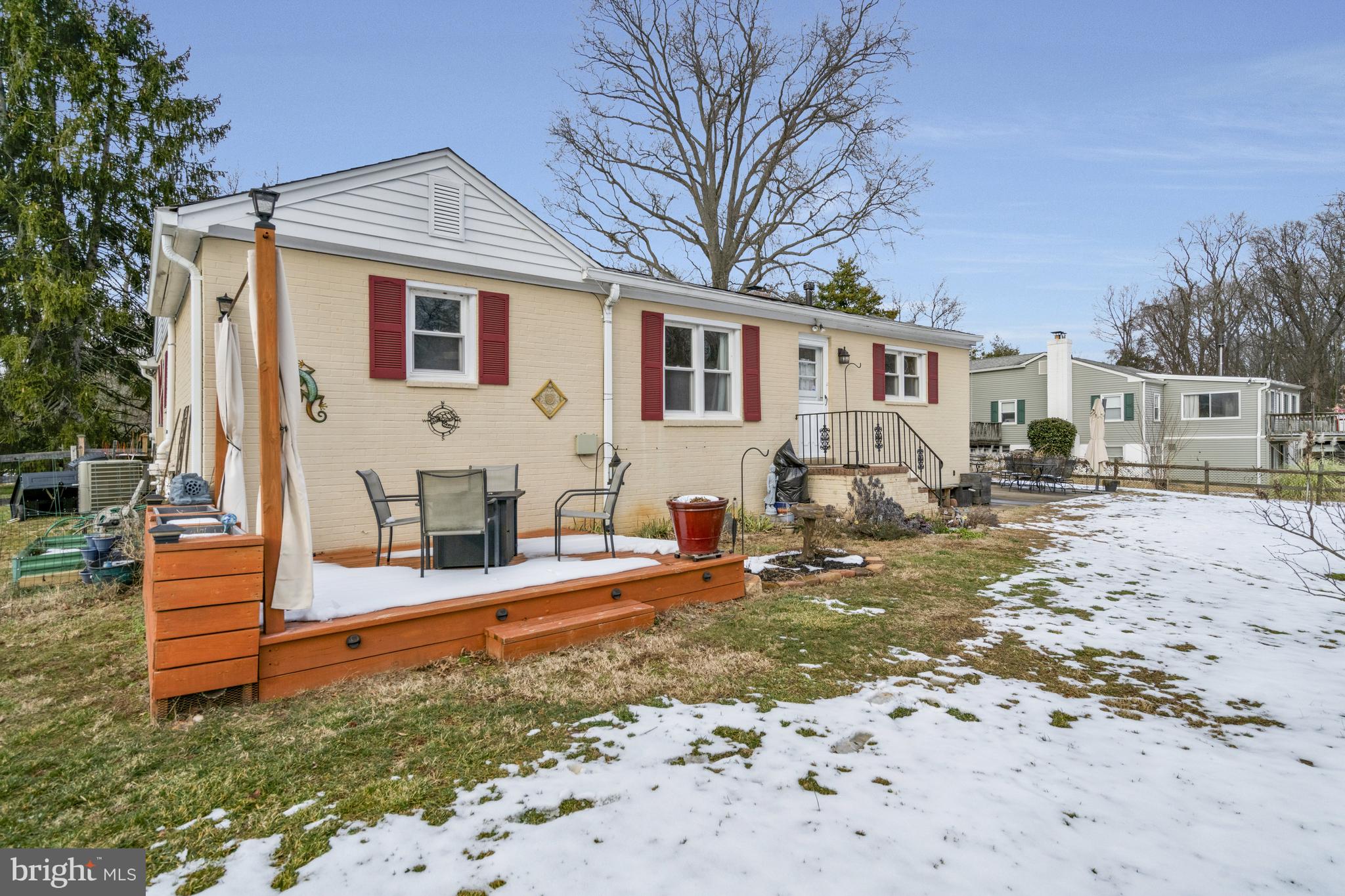 10647 Old Colchester ROAD