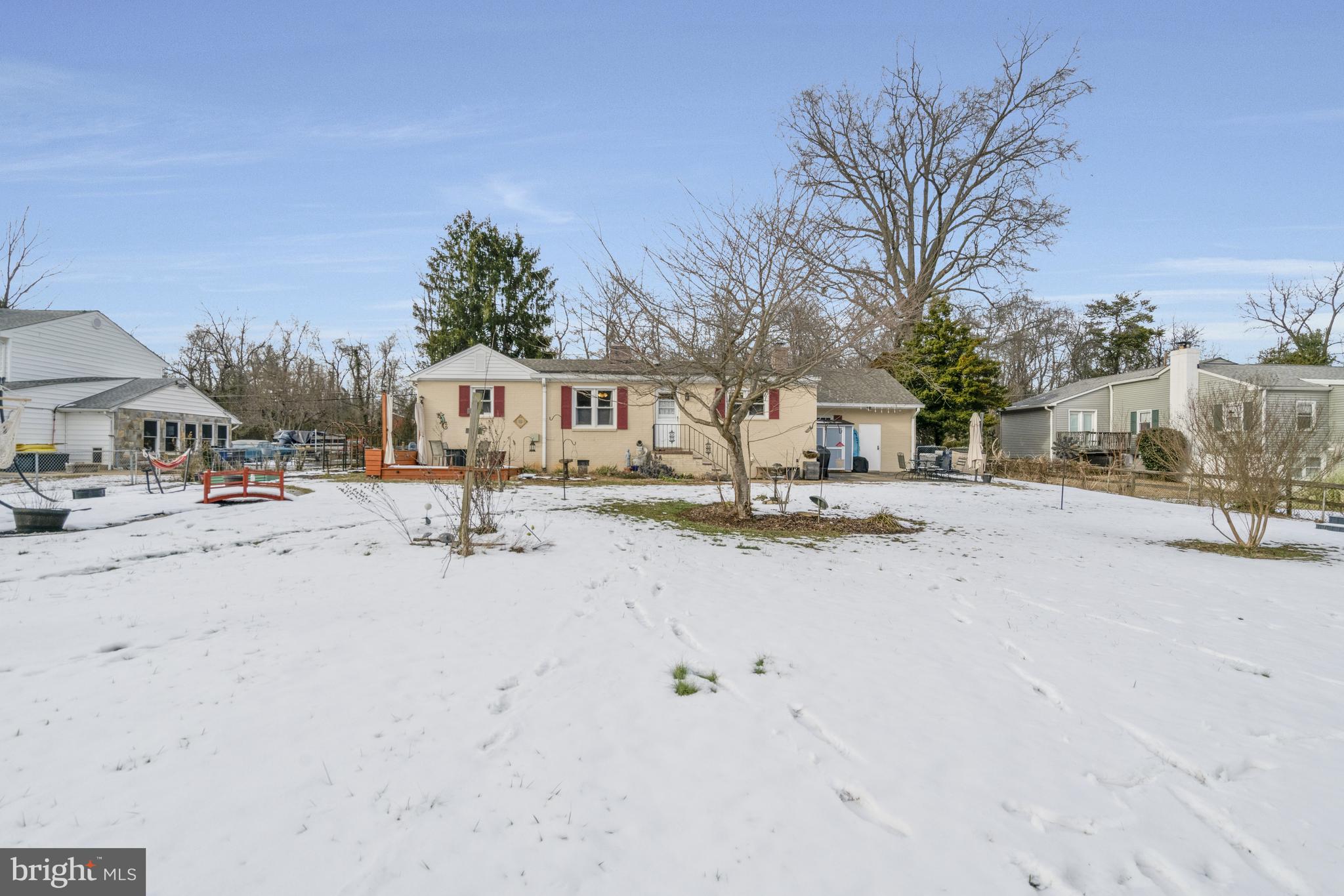 10647 Old Colchester ROAD