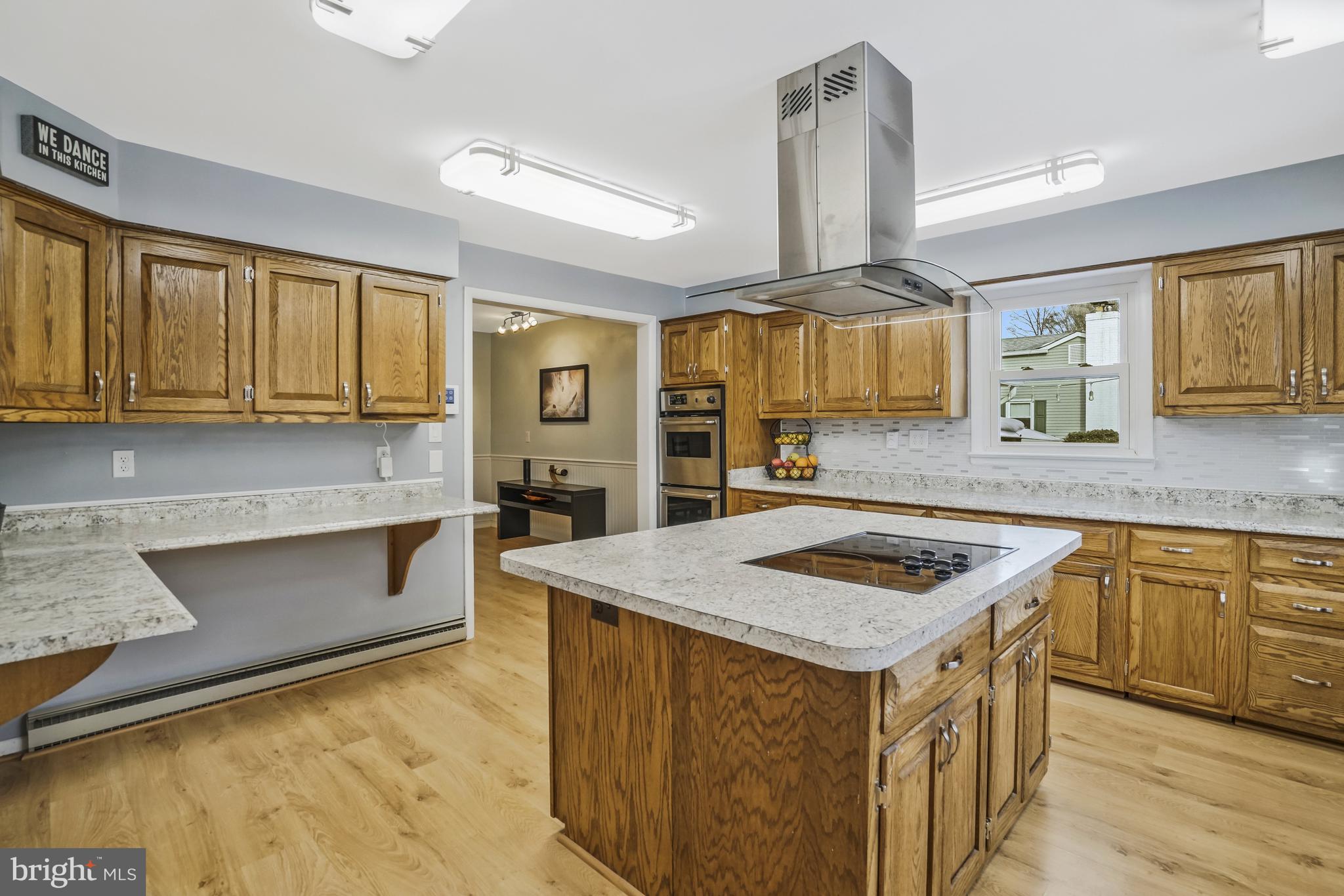 10647 Old Colchester ROAD