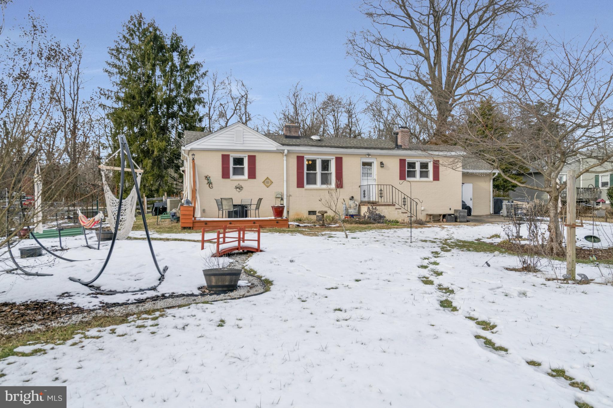10647 Old Colchester ROAD