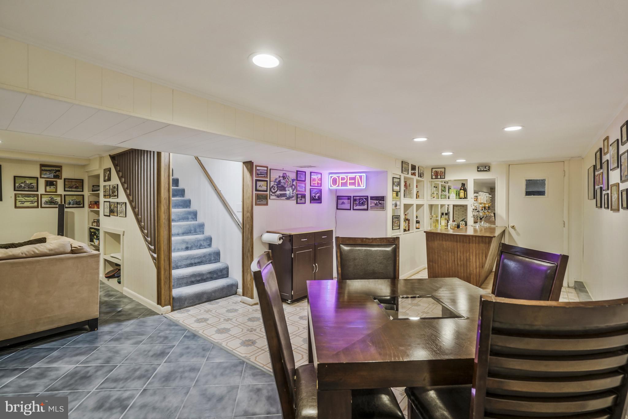 10647 Old Colchester ROAD