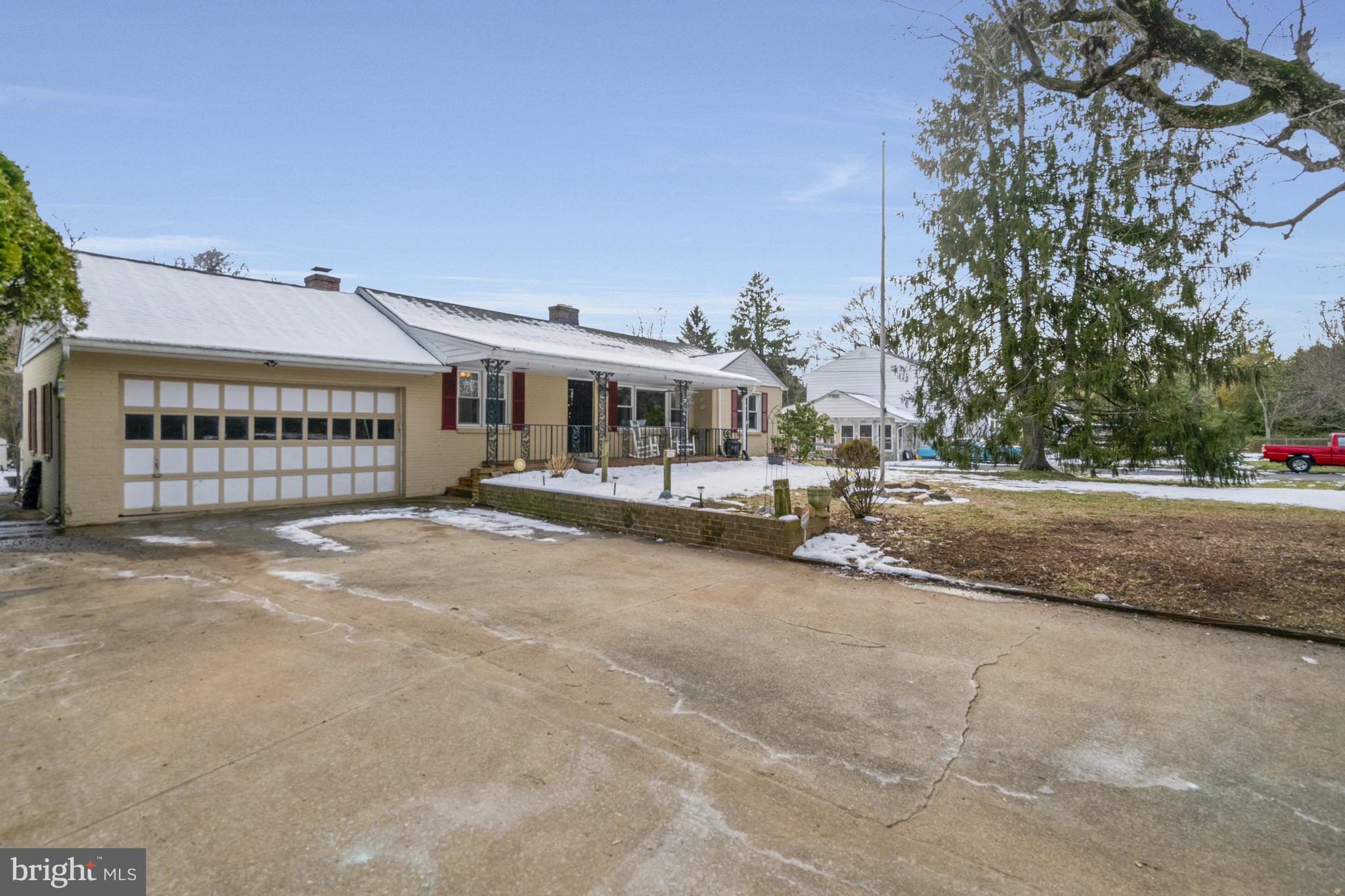 10647 Old Colchester ROAD