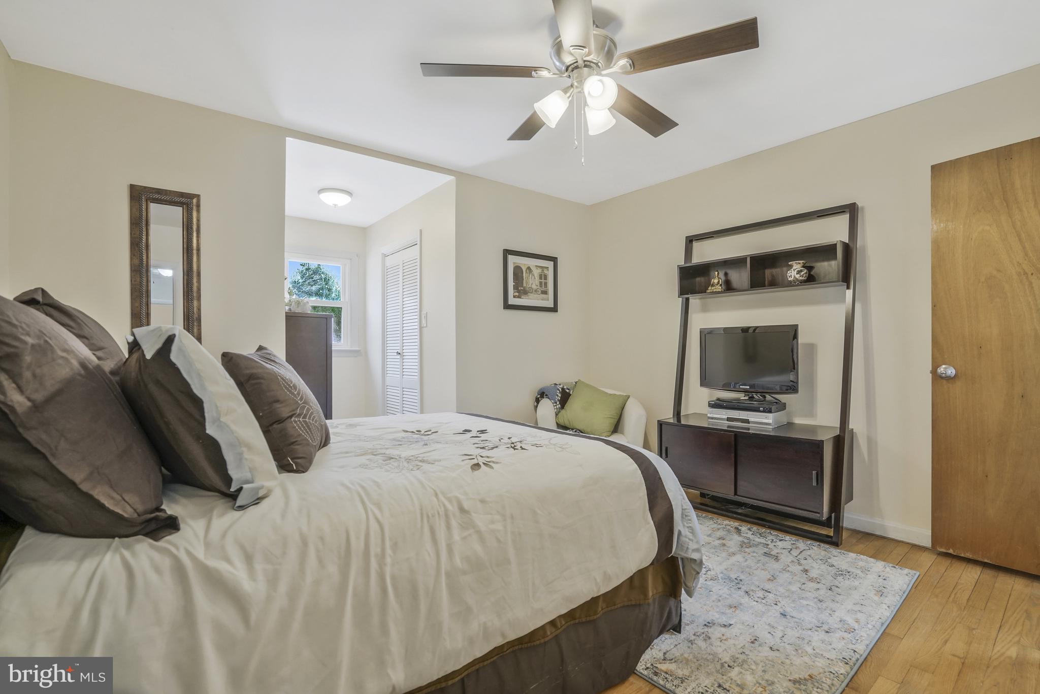 10647 Old Colchester ROAD