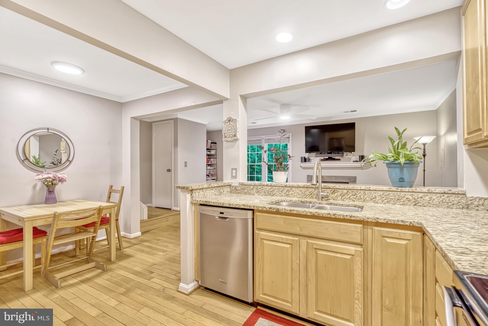 6046 Old Landing Way #31