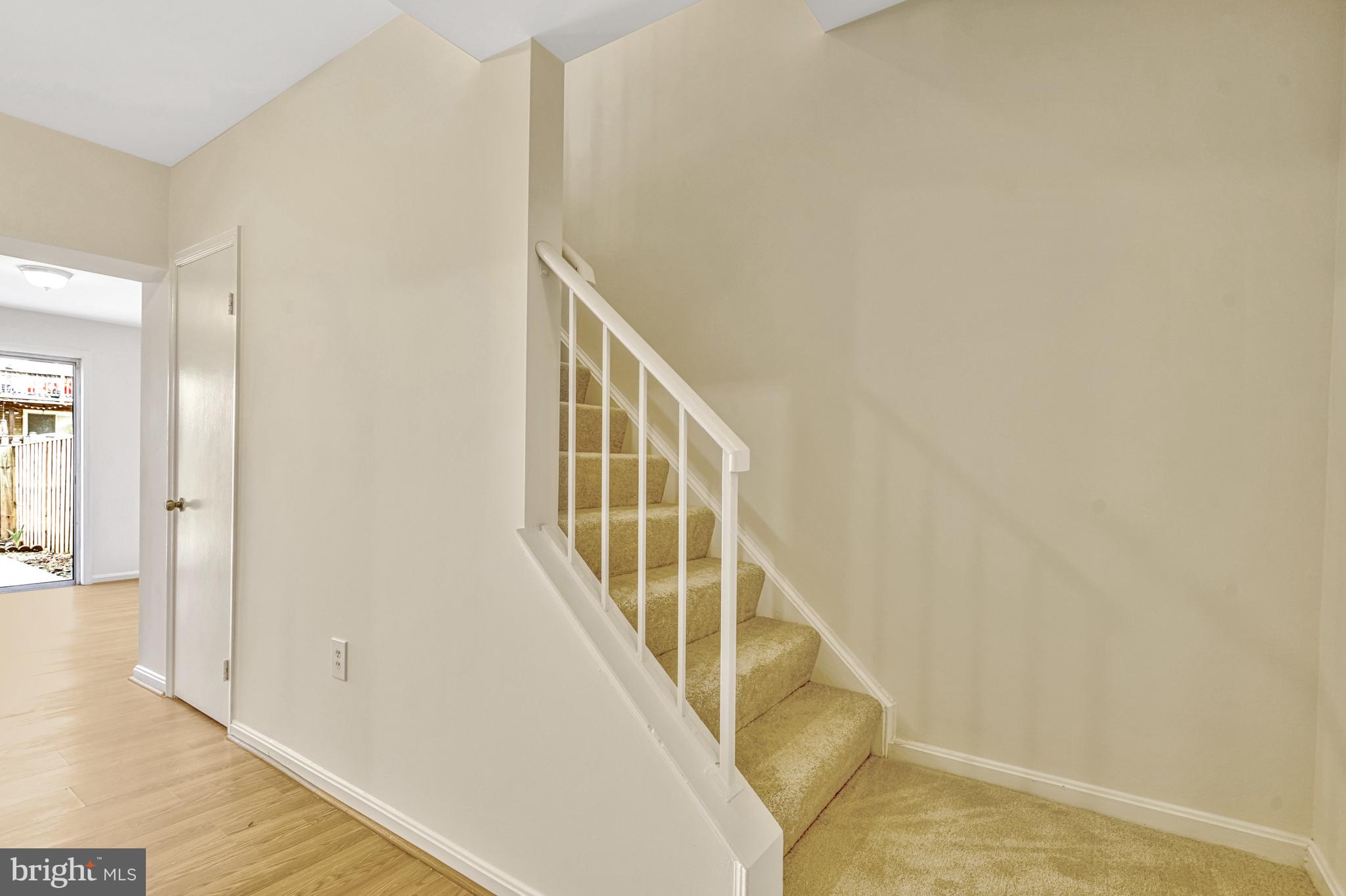5430 New London Park Dr