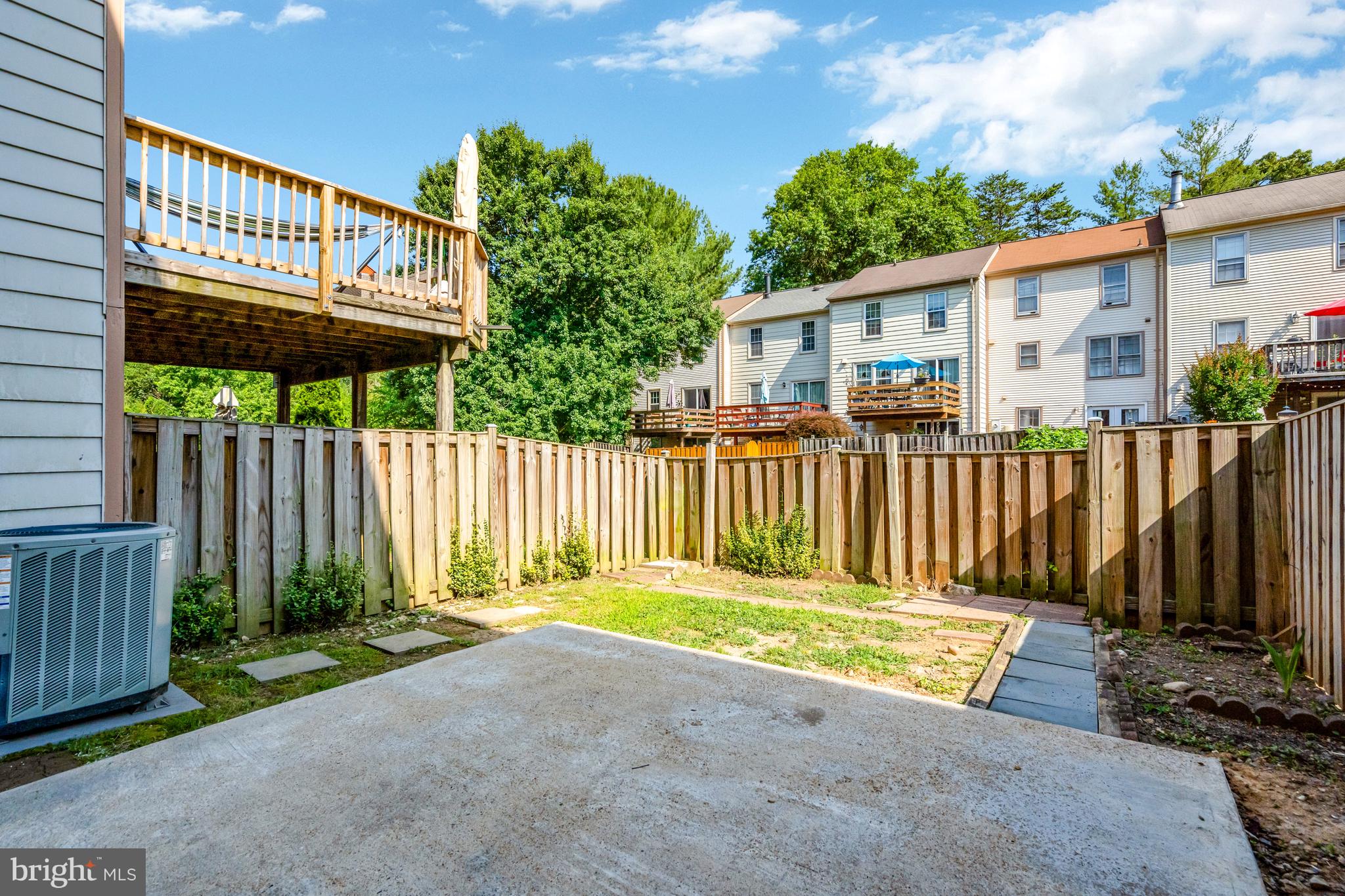 5430 New London Park Dr