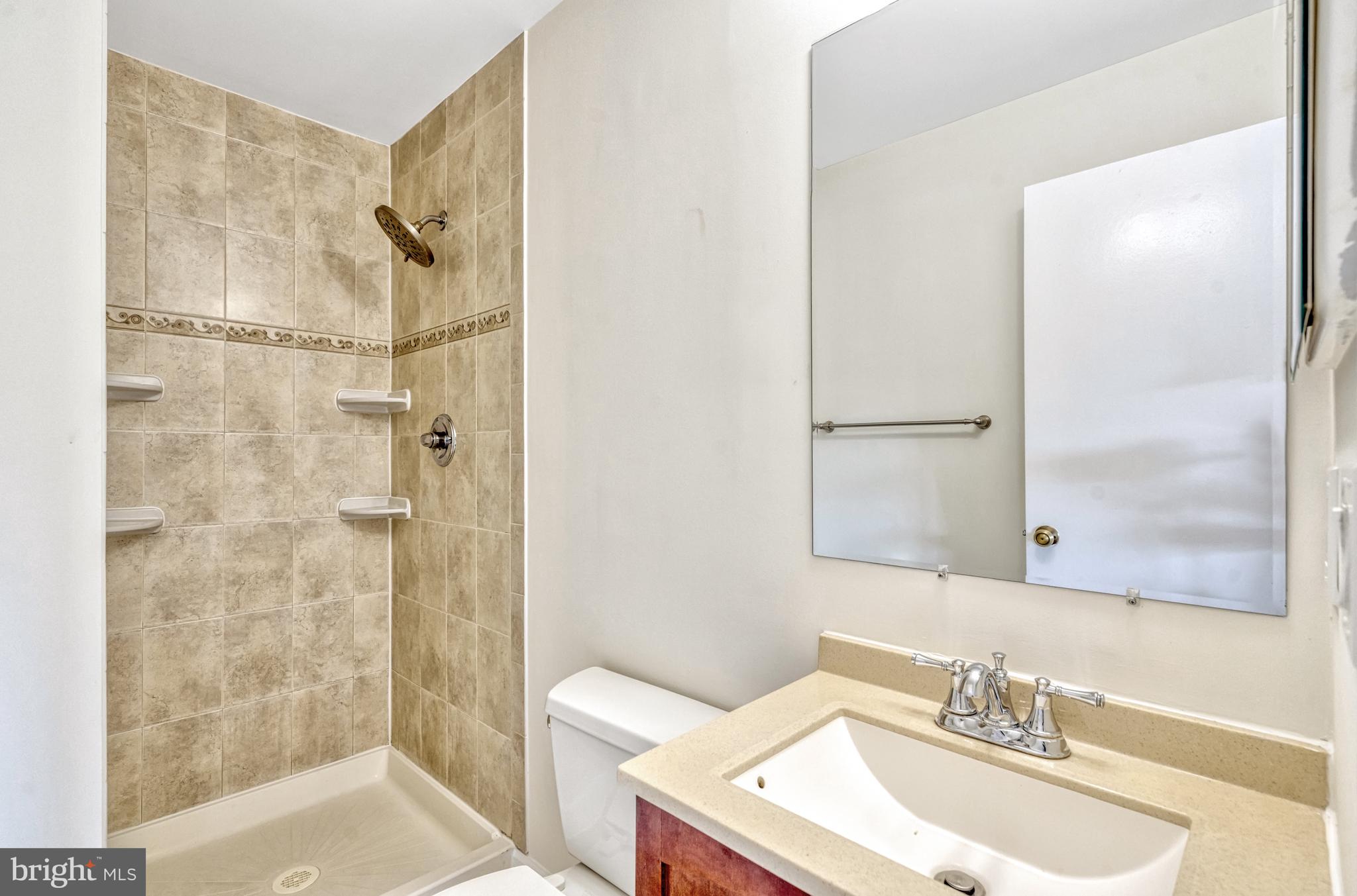 5430 New London Park Dr