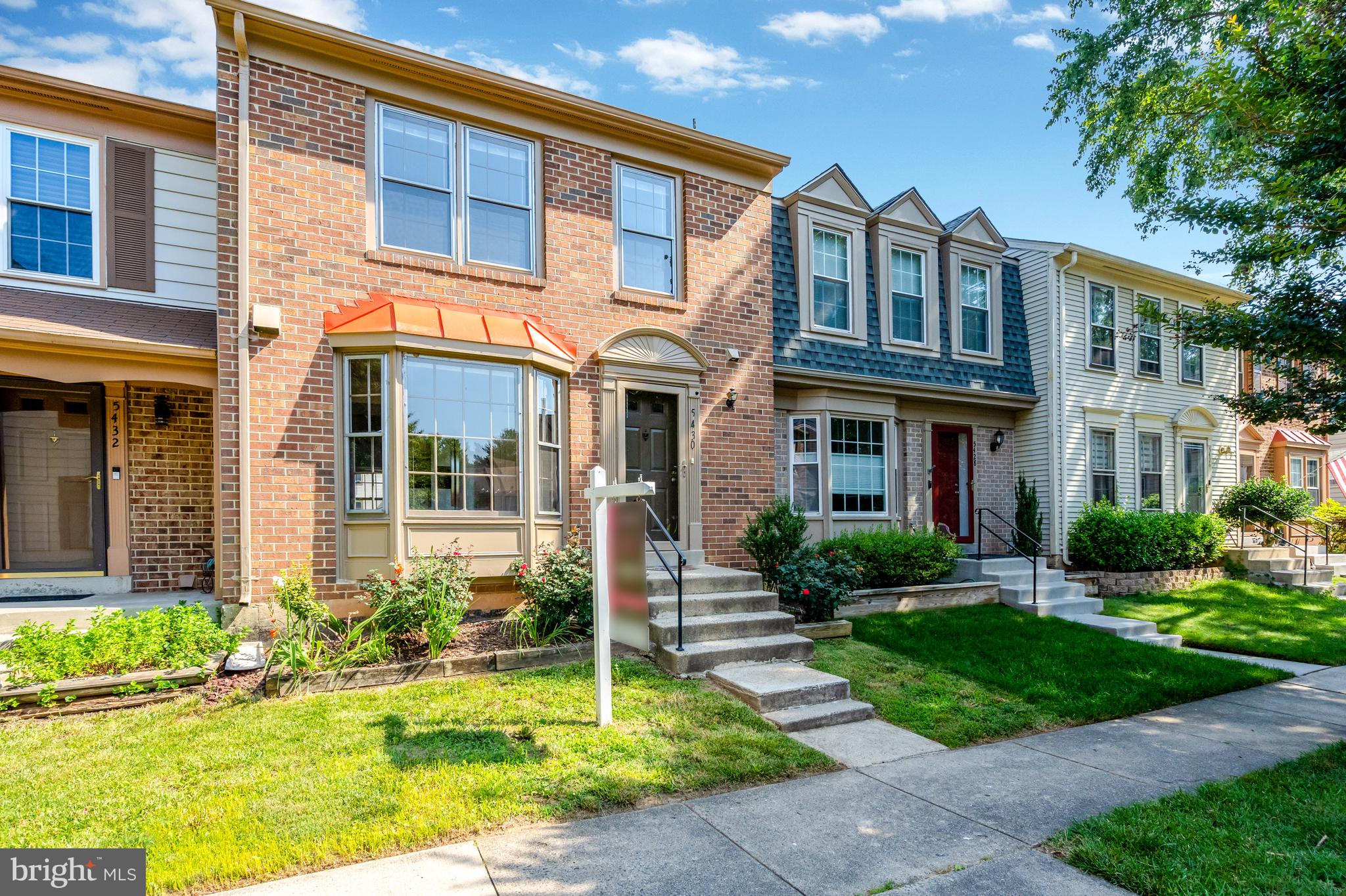 5430 New London Park Dr