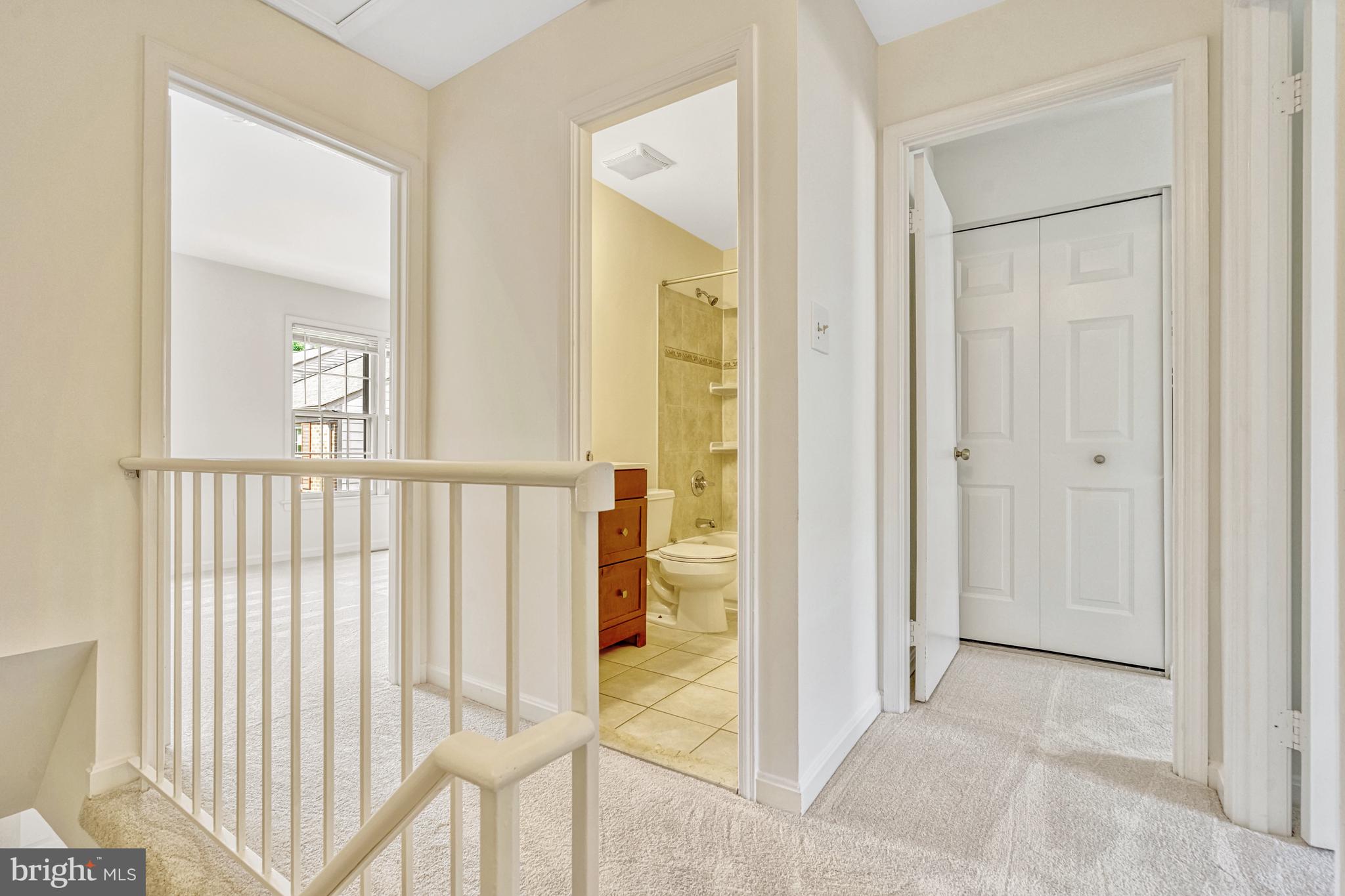 5430 New London Park Dr