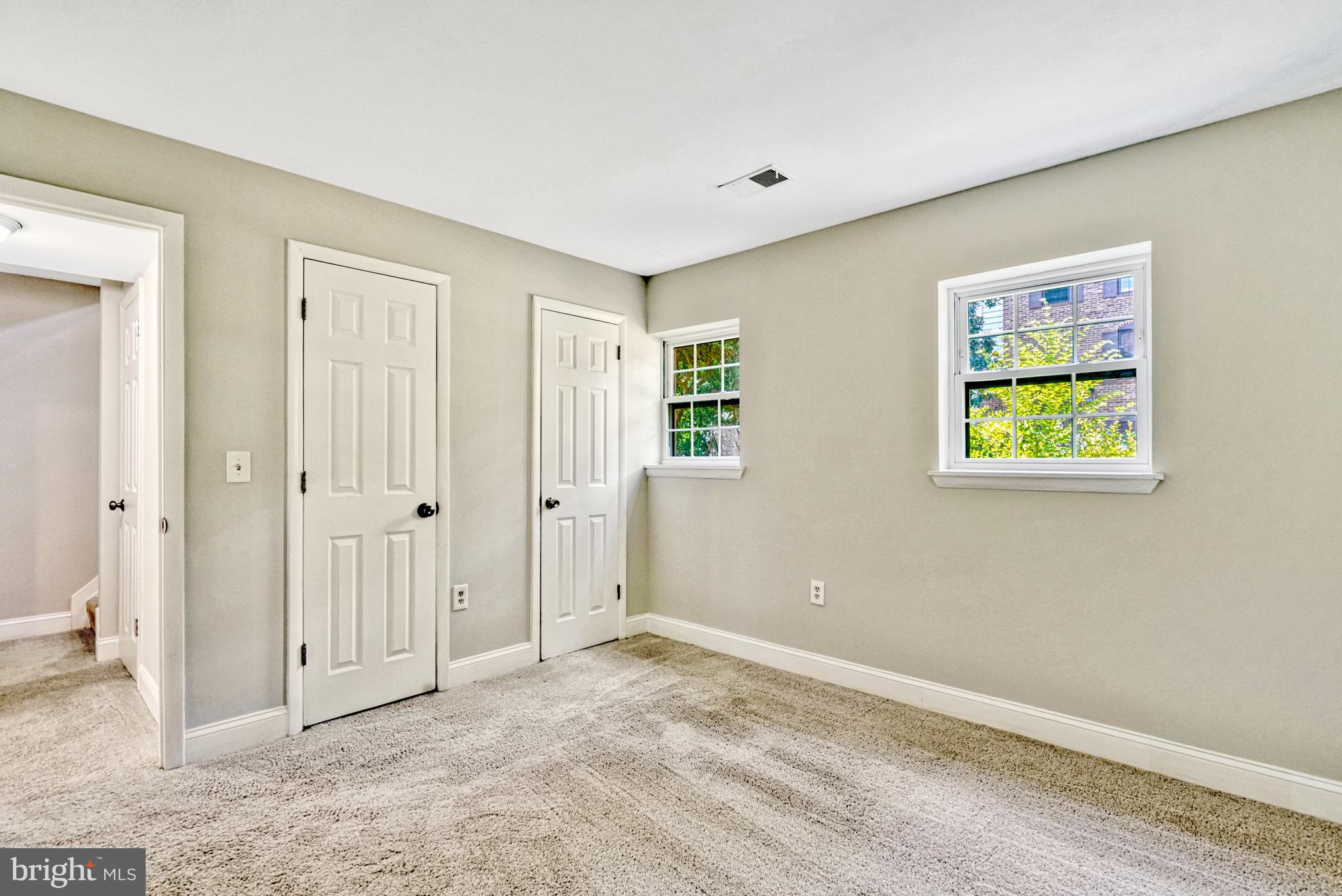 9521 Ashbridge Ct