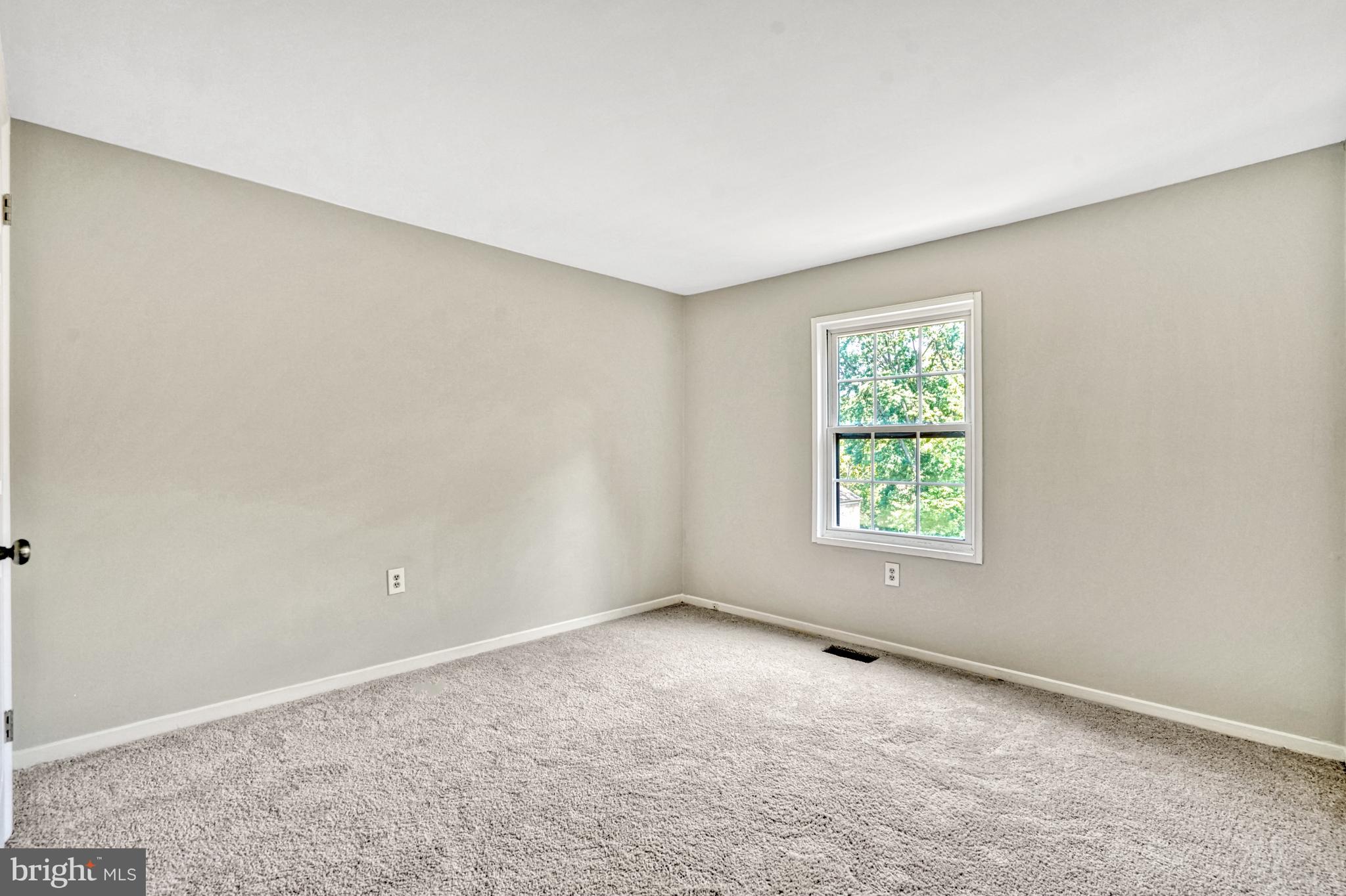 9521 Ashbridge Ct