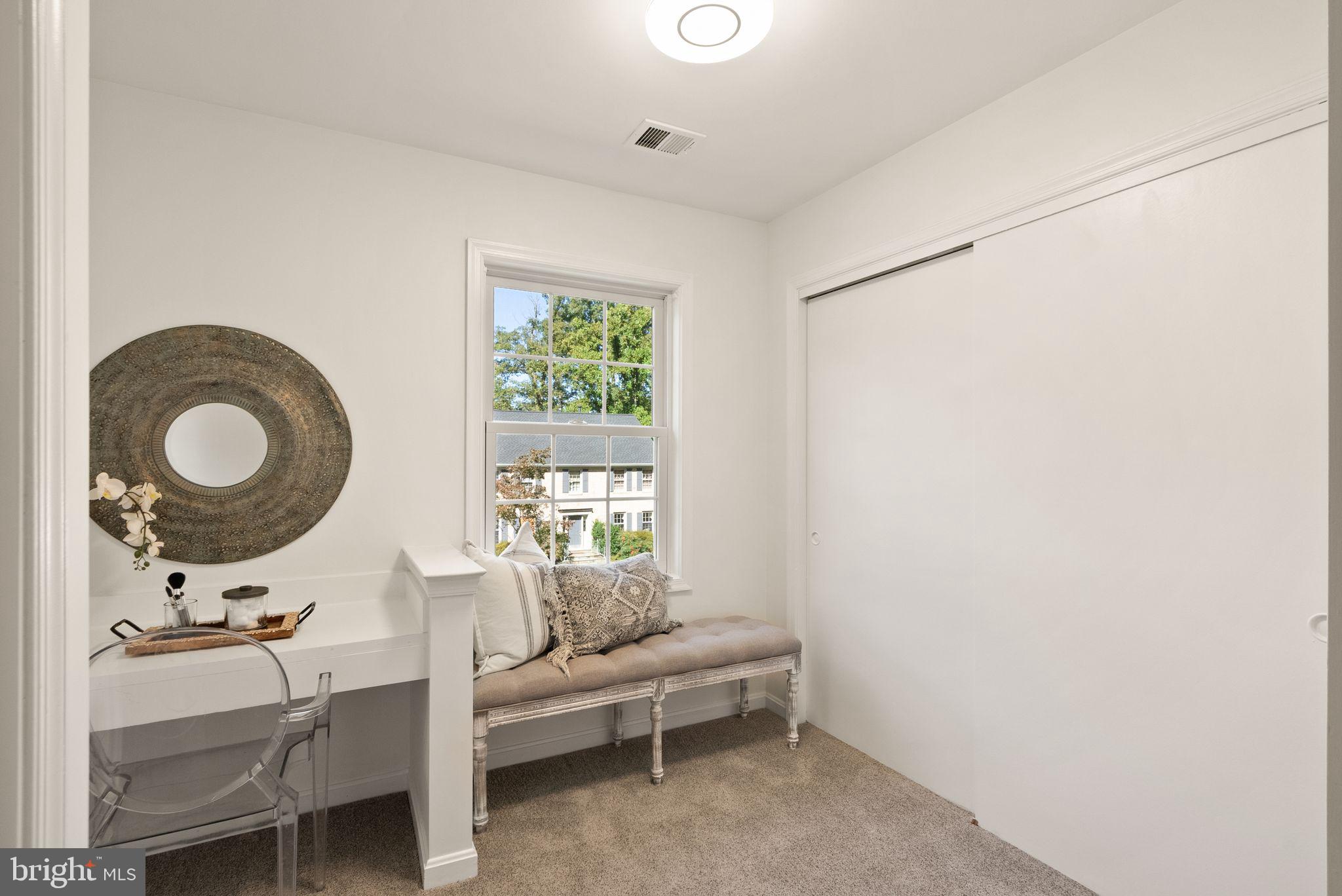 4653 Braddock Green Ct