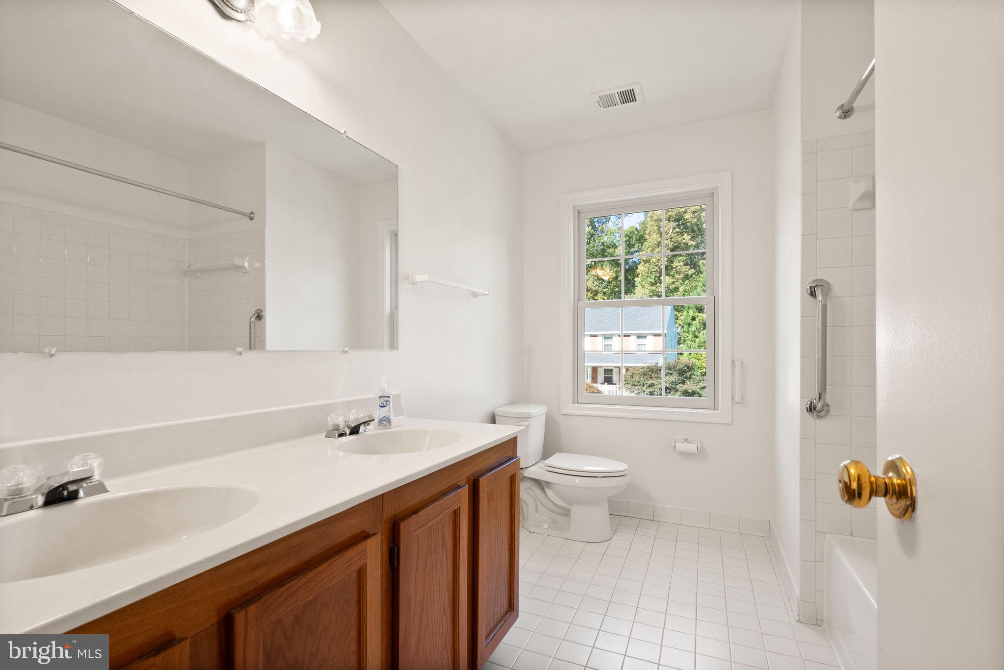 4653 Braddock Green Ct