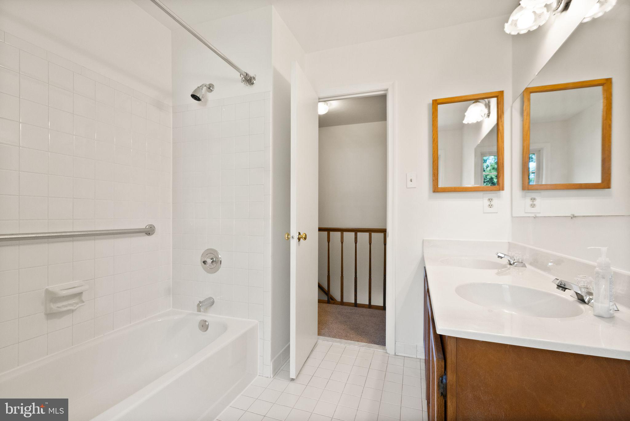 4653 Braddock Green Ct