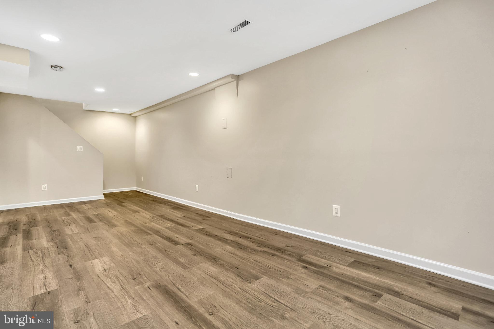 5317 Hampton Forest Way