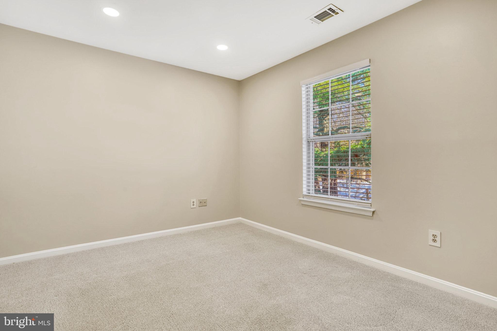 5317 Hampton Forest Way