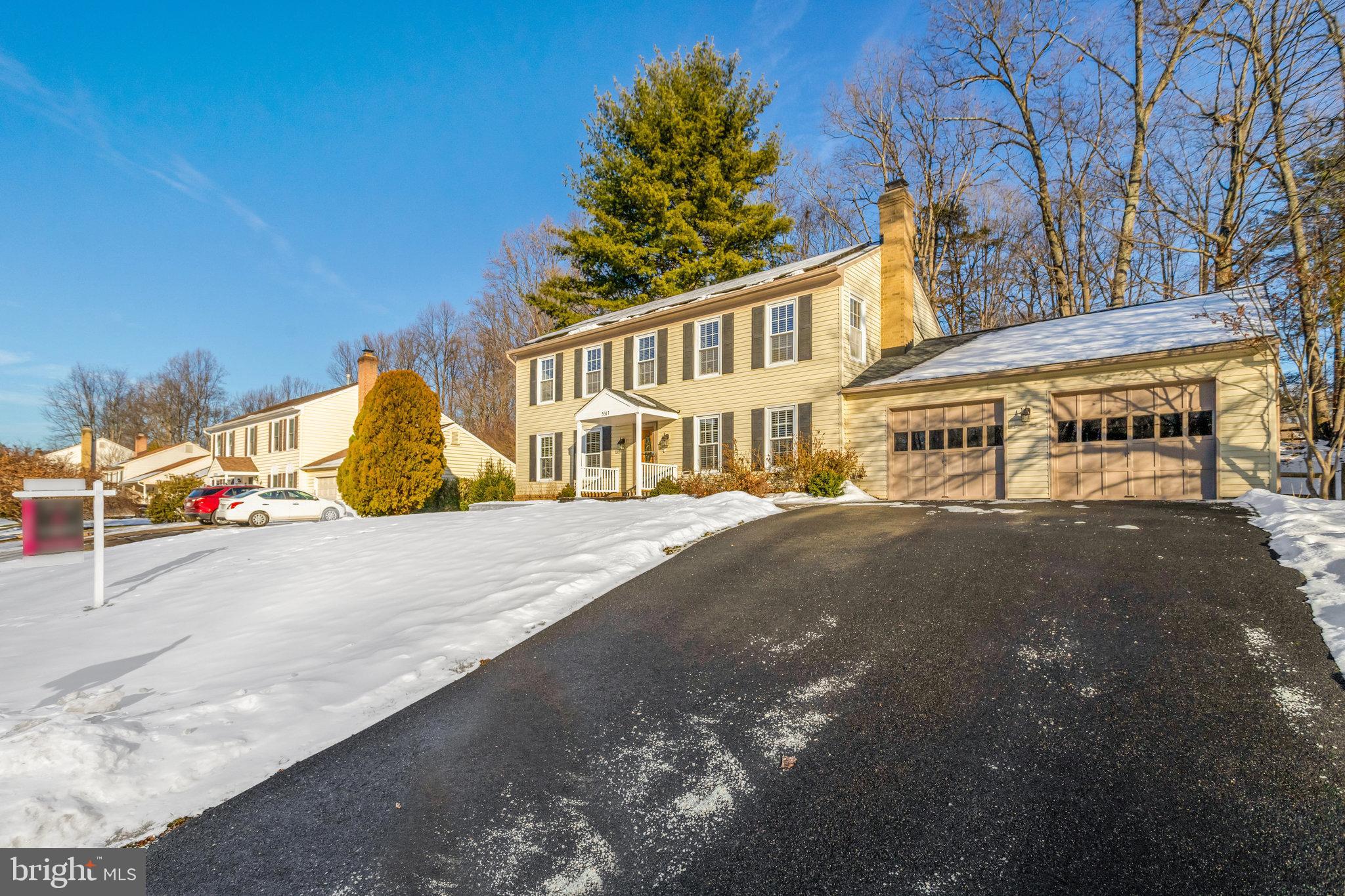 5317 Hampton Forest Way