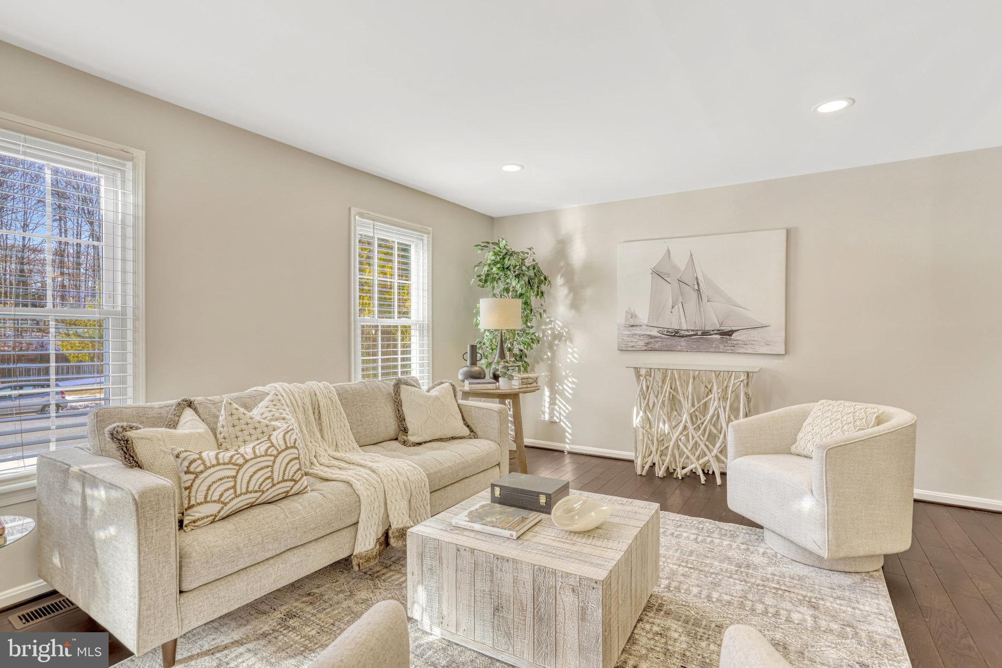 5317 Hampton Forest Way