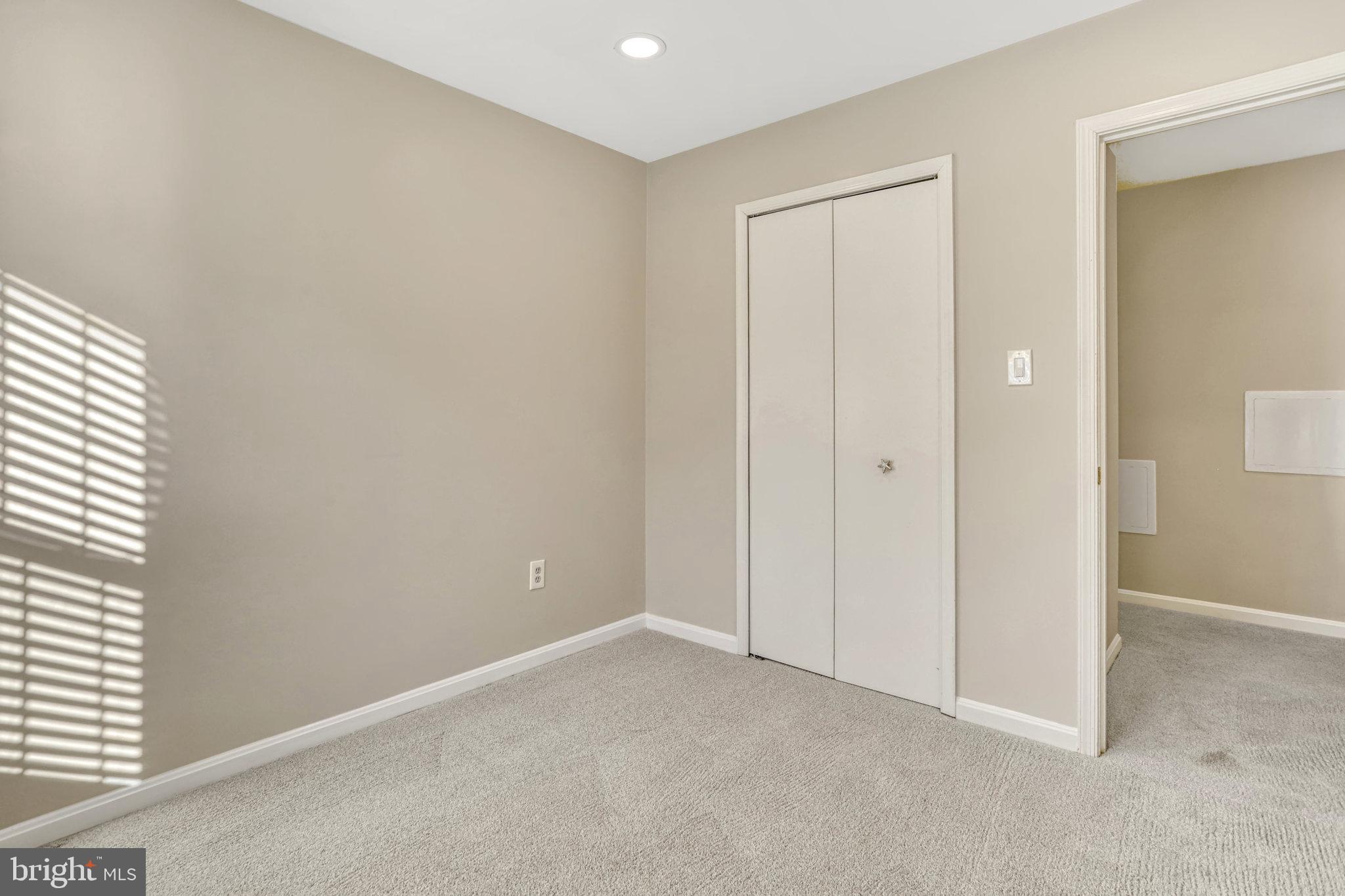 5317 Hampton Forest Way