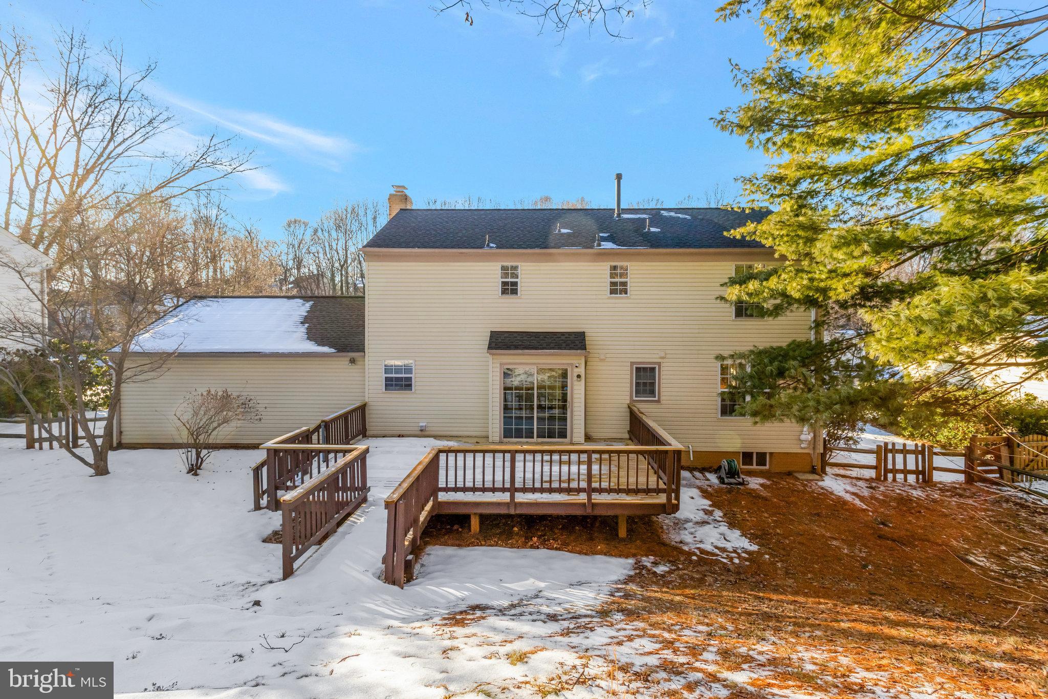 5317 Hampton Forest Way