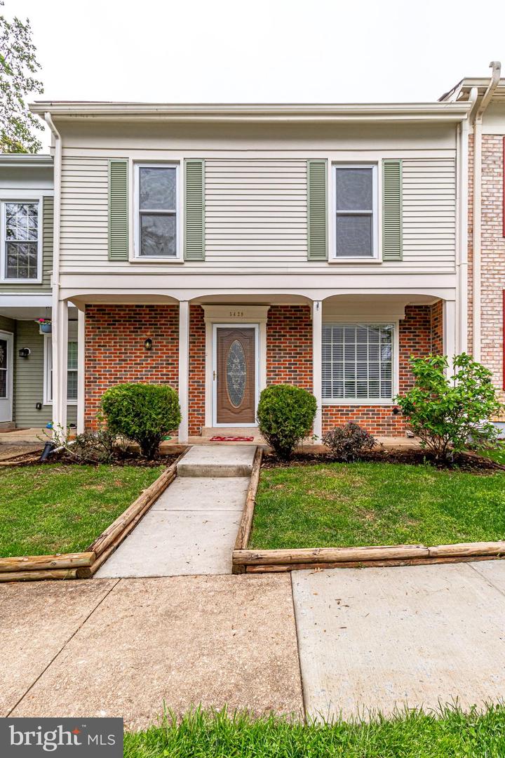 5429 Crows Nest Ct