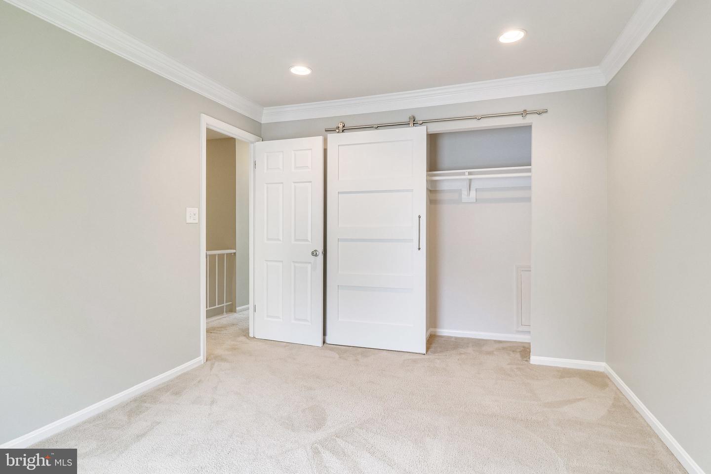 5429 Crows Nest Ct