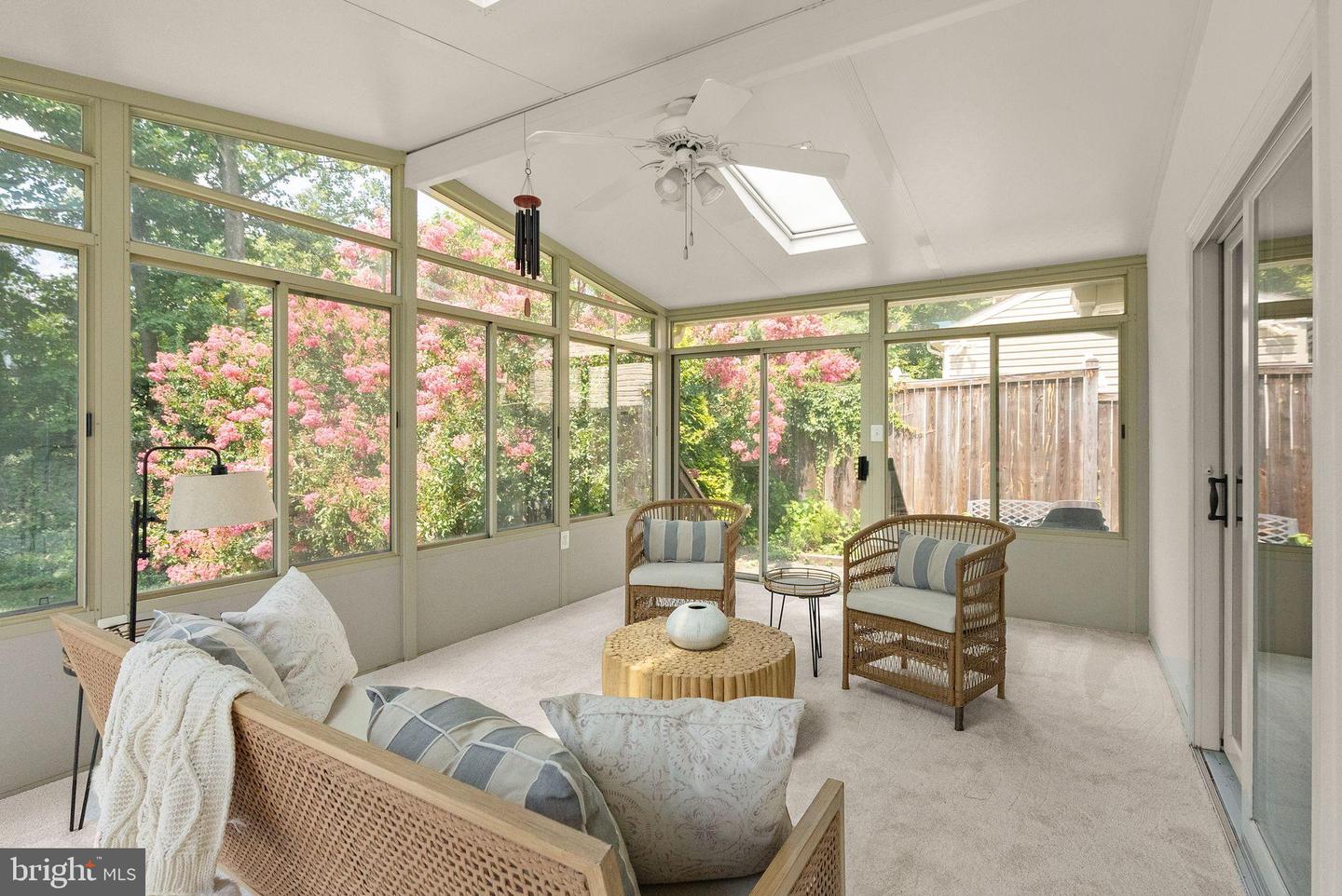 7214 Adrienne Glen Ave