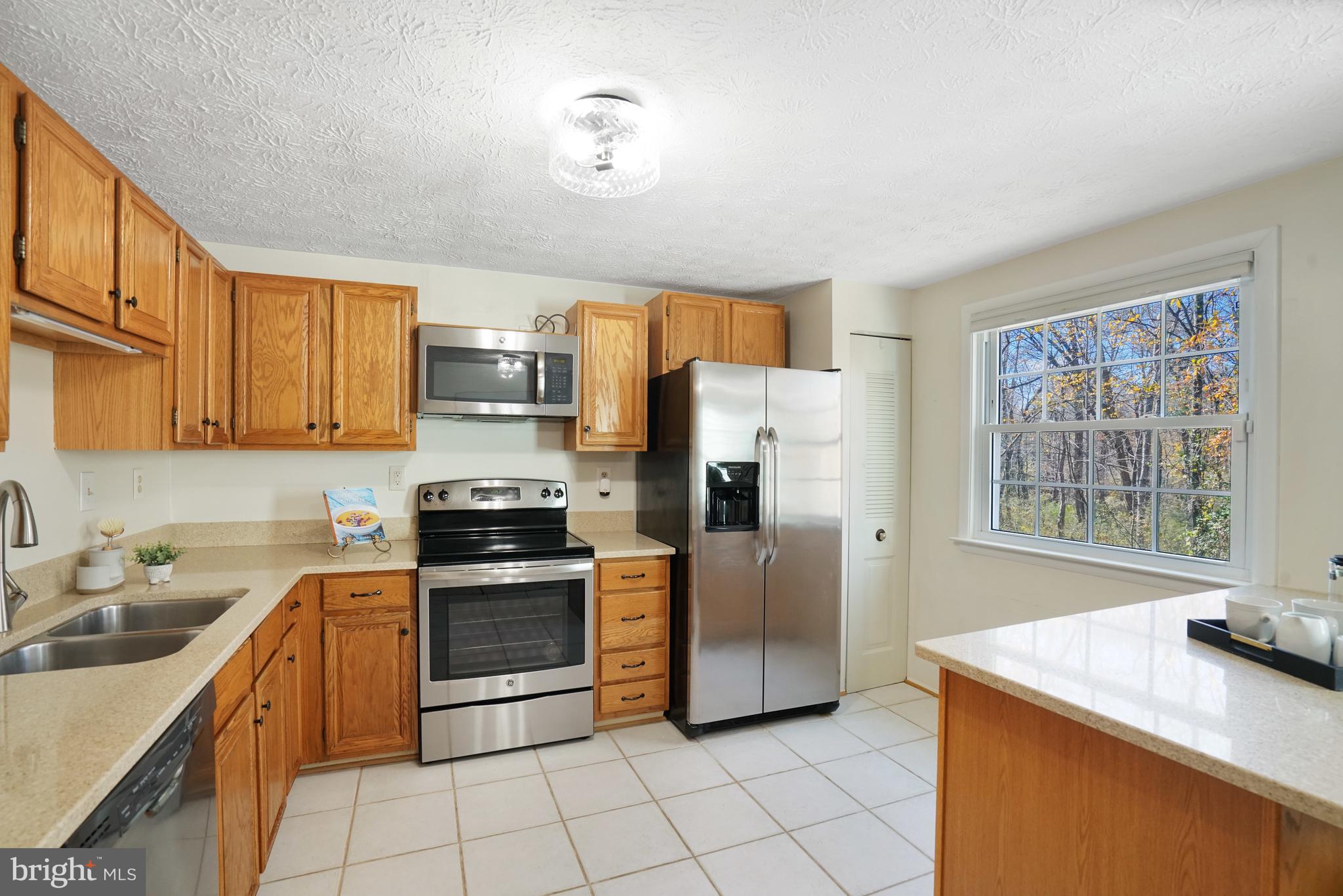 7741 CAMP ALGER AVENUE