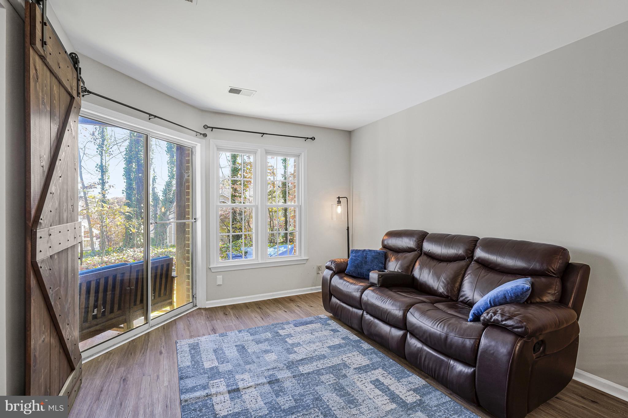 11142 BEAVER TRAIL COURT