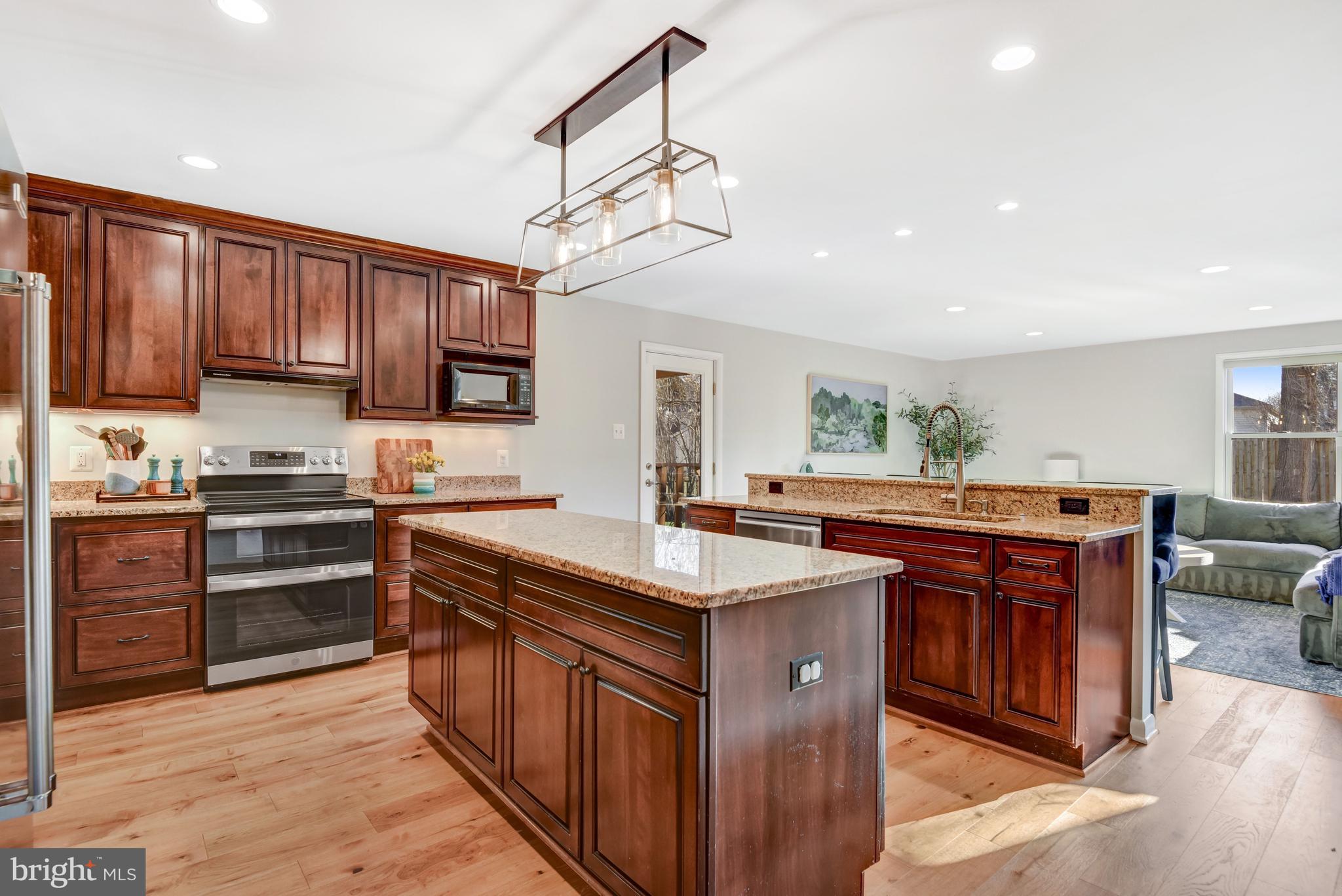 13631 ELLENDALE DRIVE