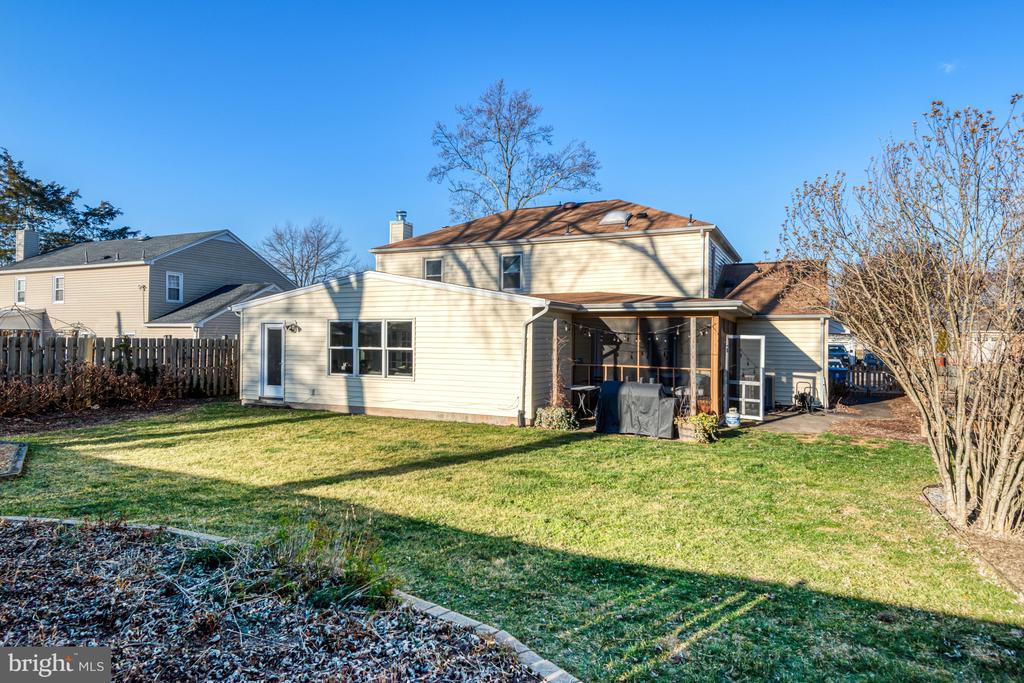 13631 ELLENDALE DRIVE