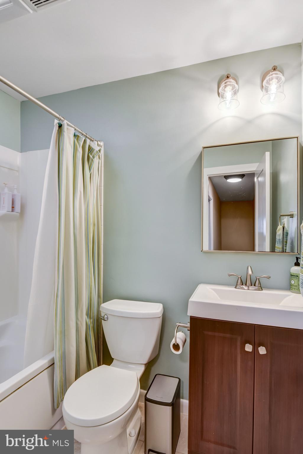 13631 ELLENDALE DRIVE