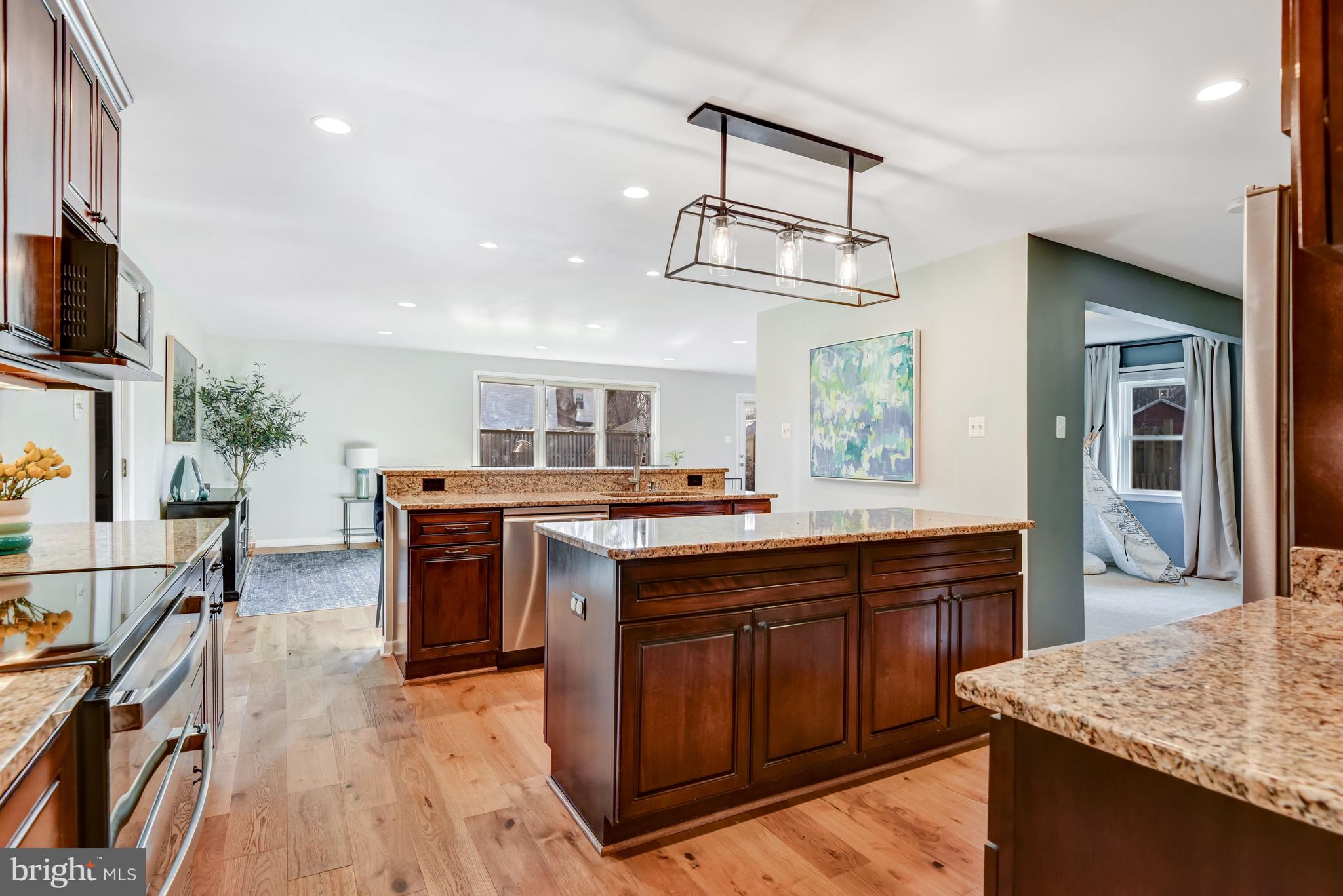 13631 ELLENDALE DRIVE