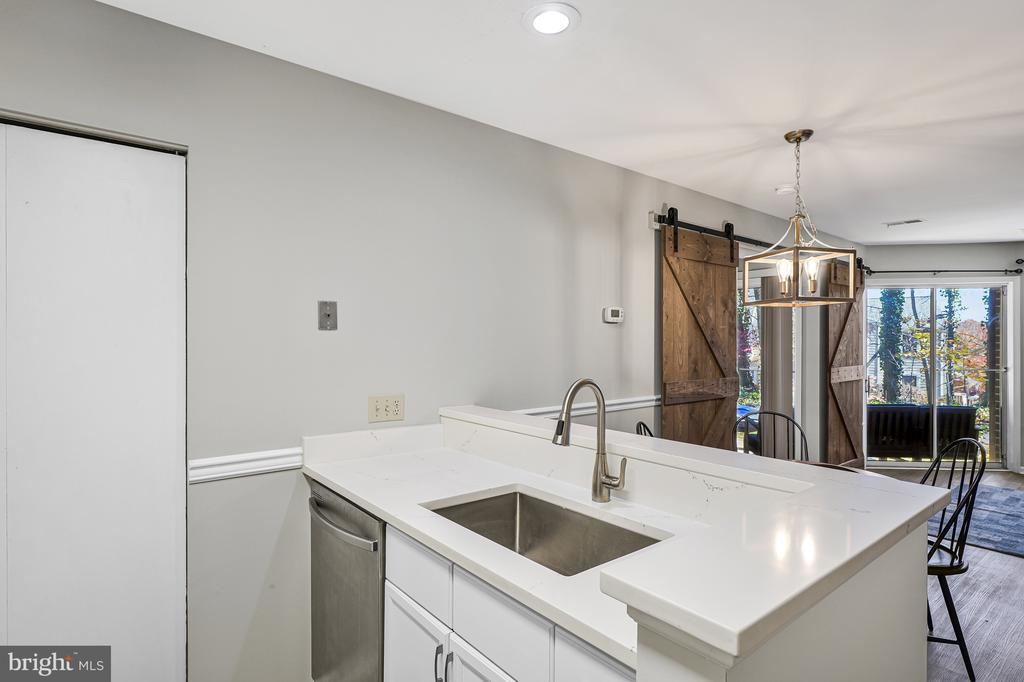 11142 BEAVER TRAIL COURT