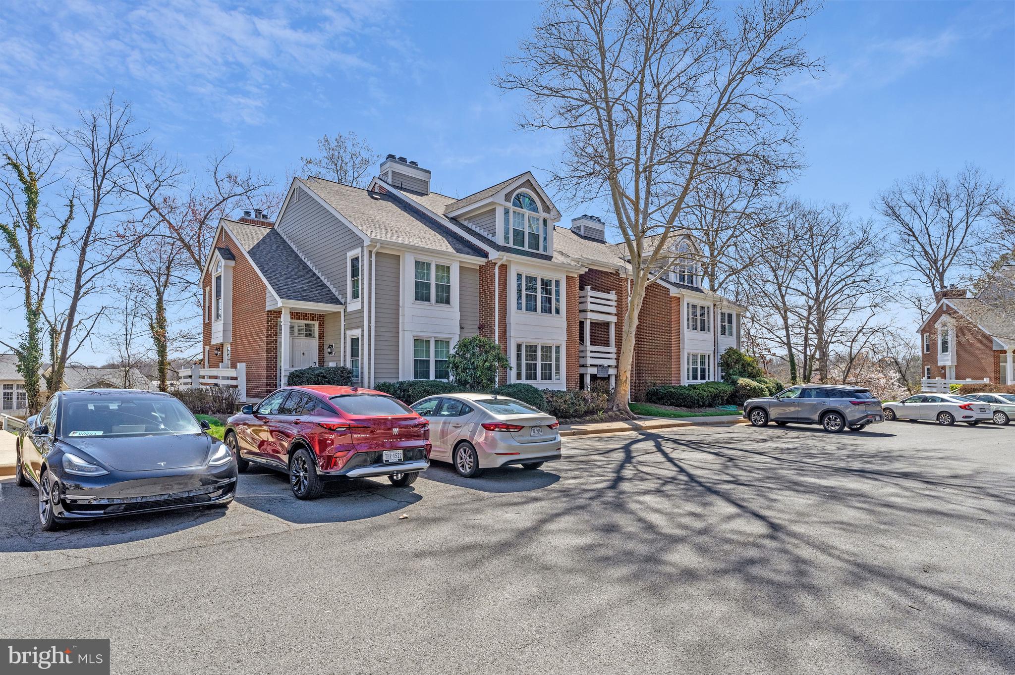11142 BEAVER TRAIL COURT