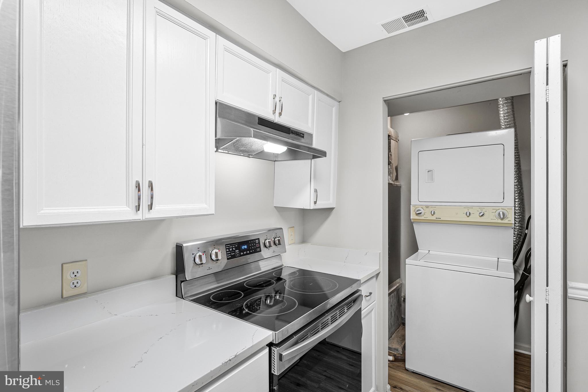 11142 BEAVER TRAIL COURT