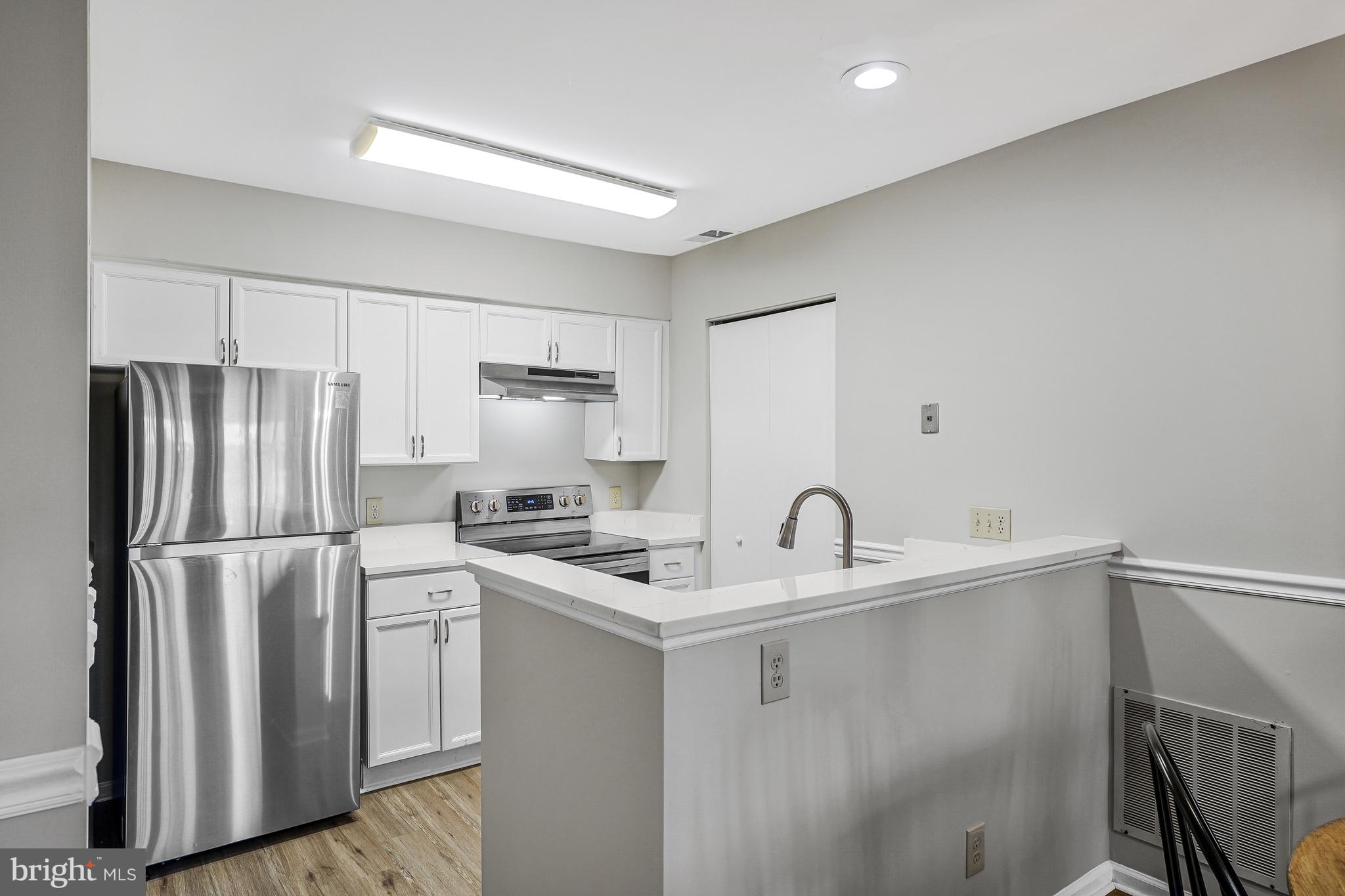 11142 BEAVER TRAIL COURT