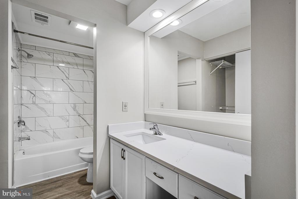 11142 BEAVER TRAIL COURT