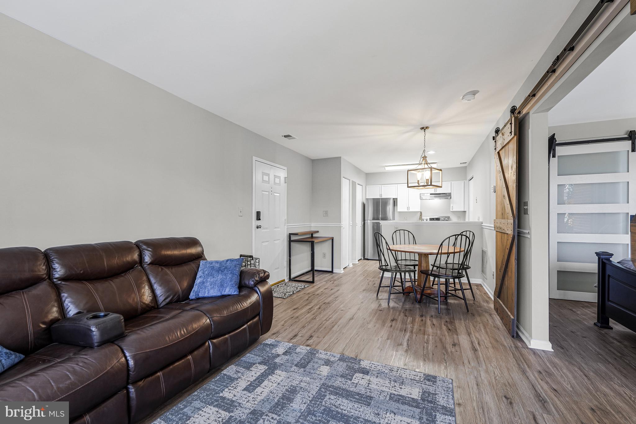 11142 BEAVER TRAIL COURT