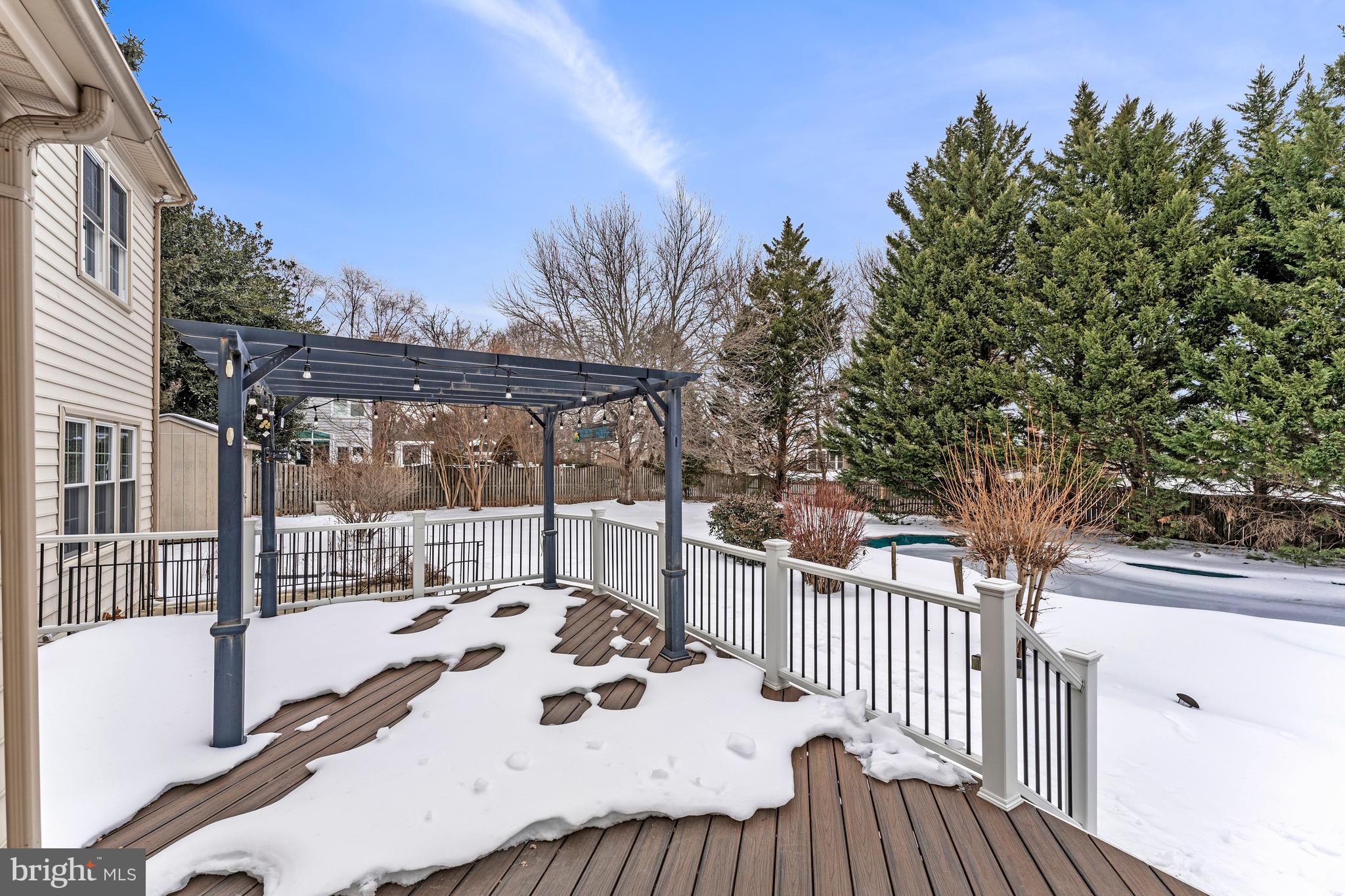 4803 WALNEY KNOLL COURT