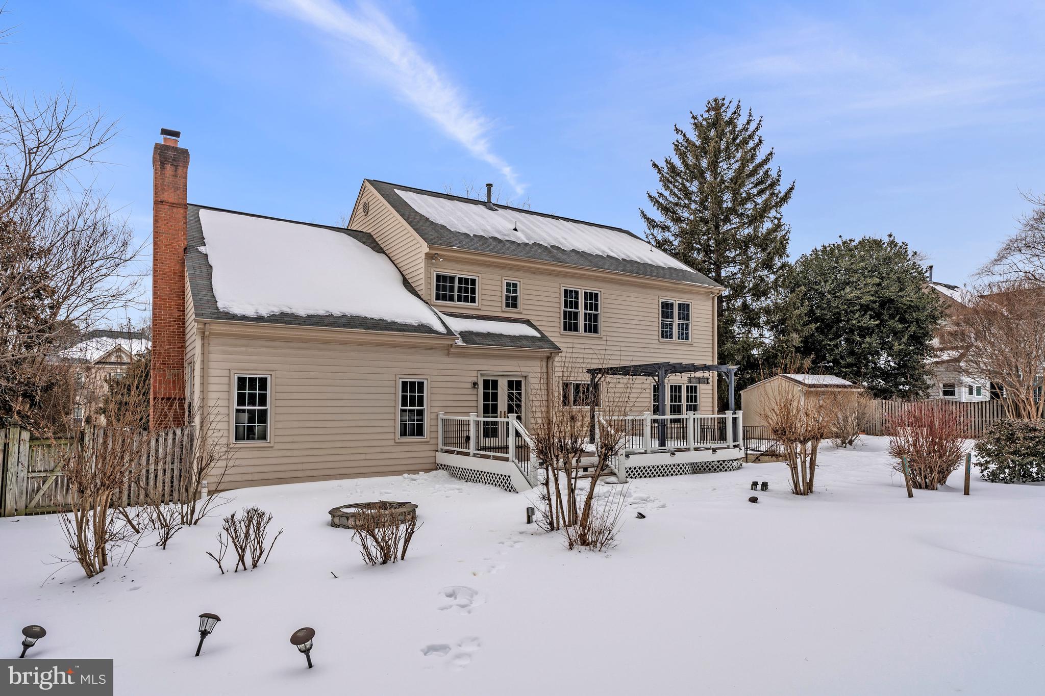 4803 WALNEY KNOLL COURT