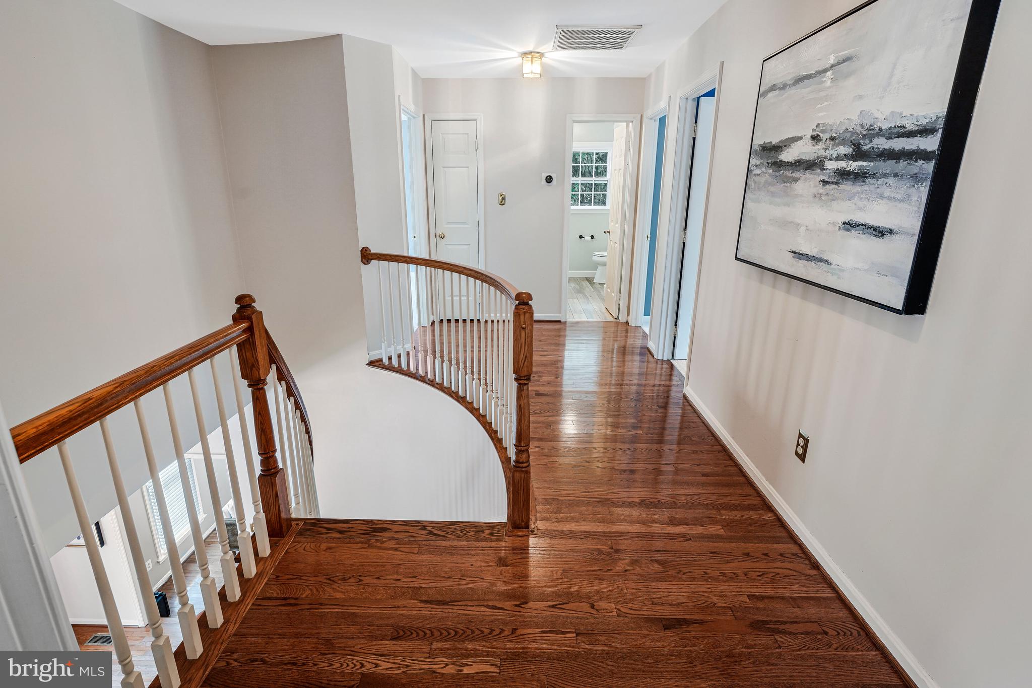 4803 WALNEY KNOLL COURT