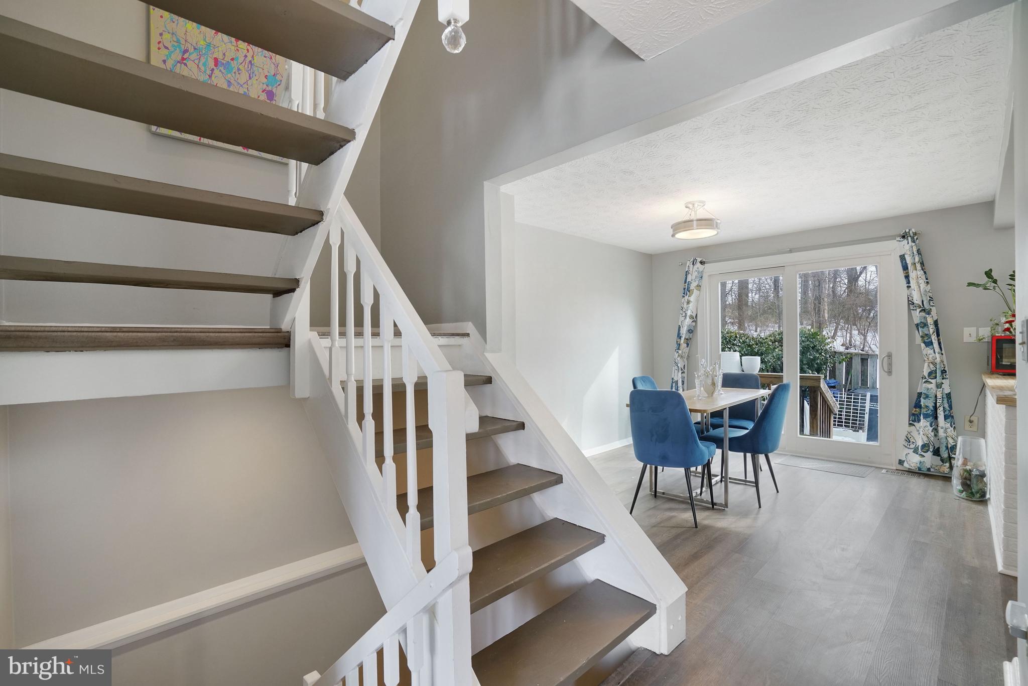 7724 CAMP ALGER AVENUE