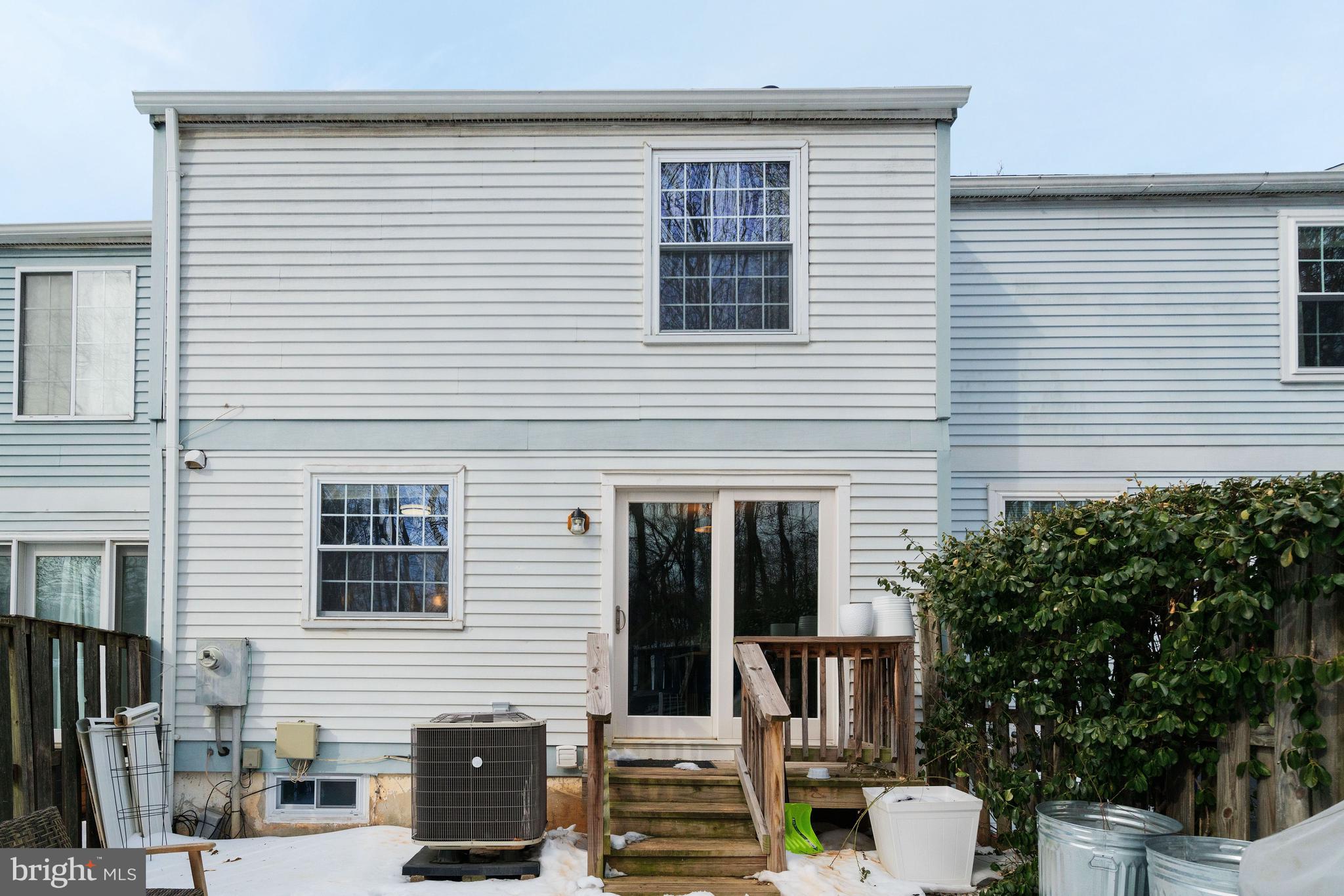 7724 CAMP ALGER AVENUE