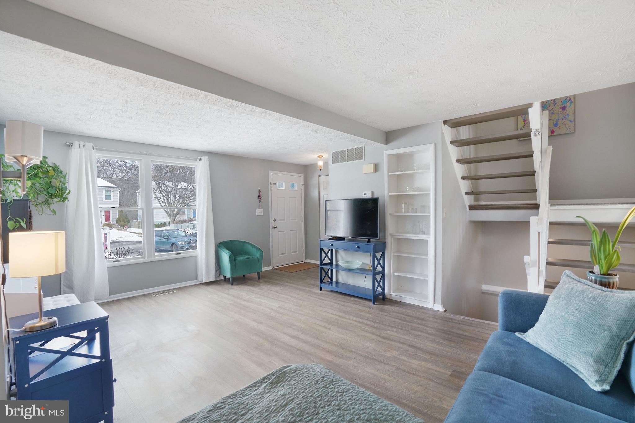 7724 CAMP ALGER AVENUE