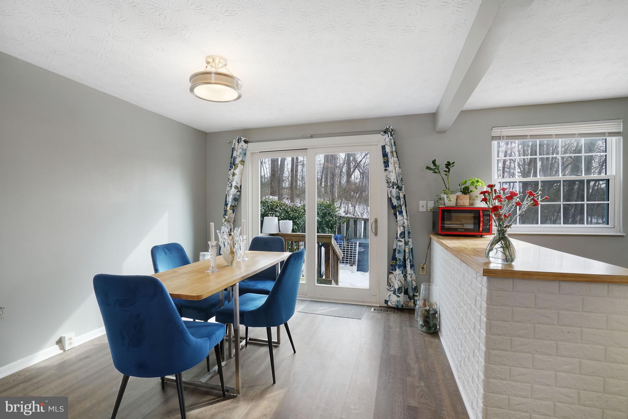 7724 CAMP ALGER AVENUE