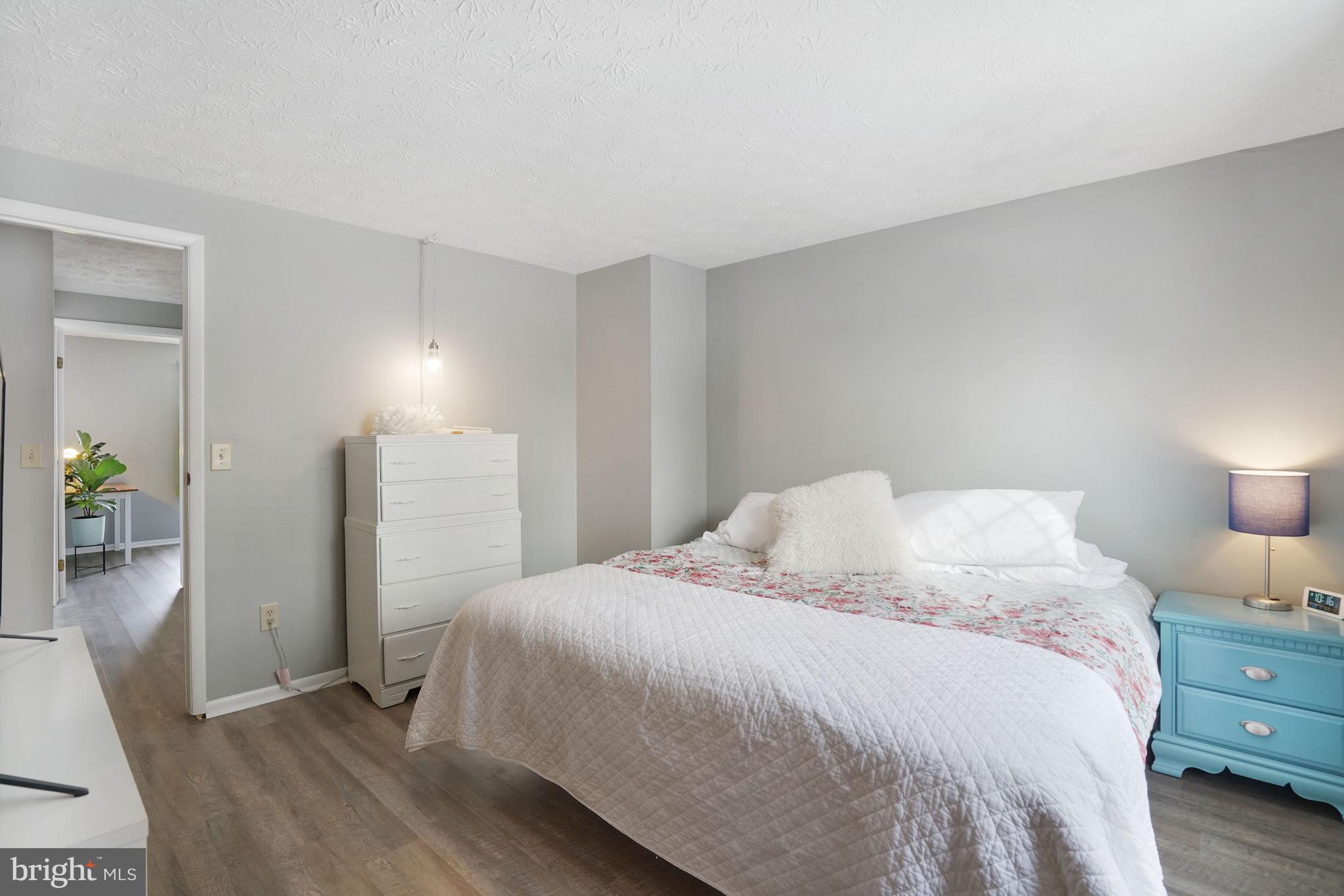 7724 CAMP ALGER AVENUE